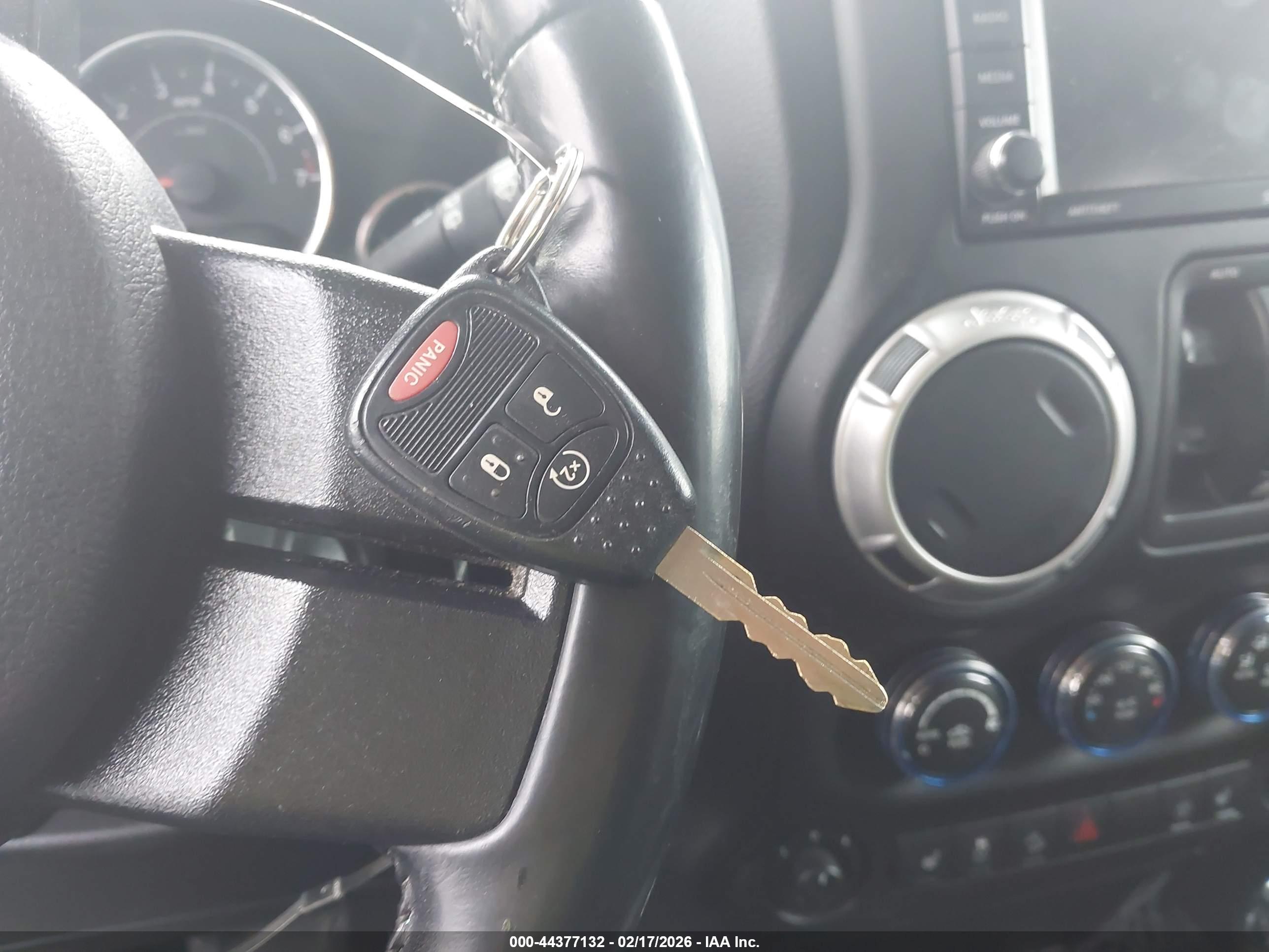 JEEP WRANGLER image 11