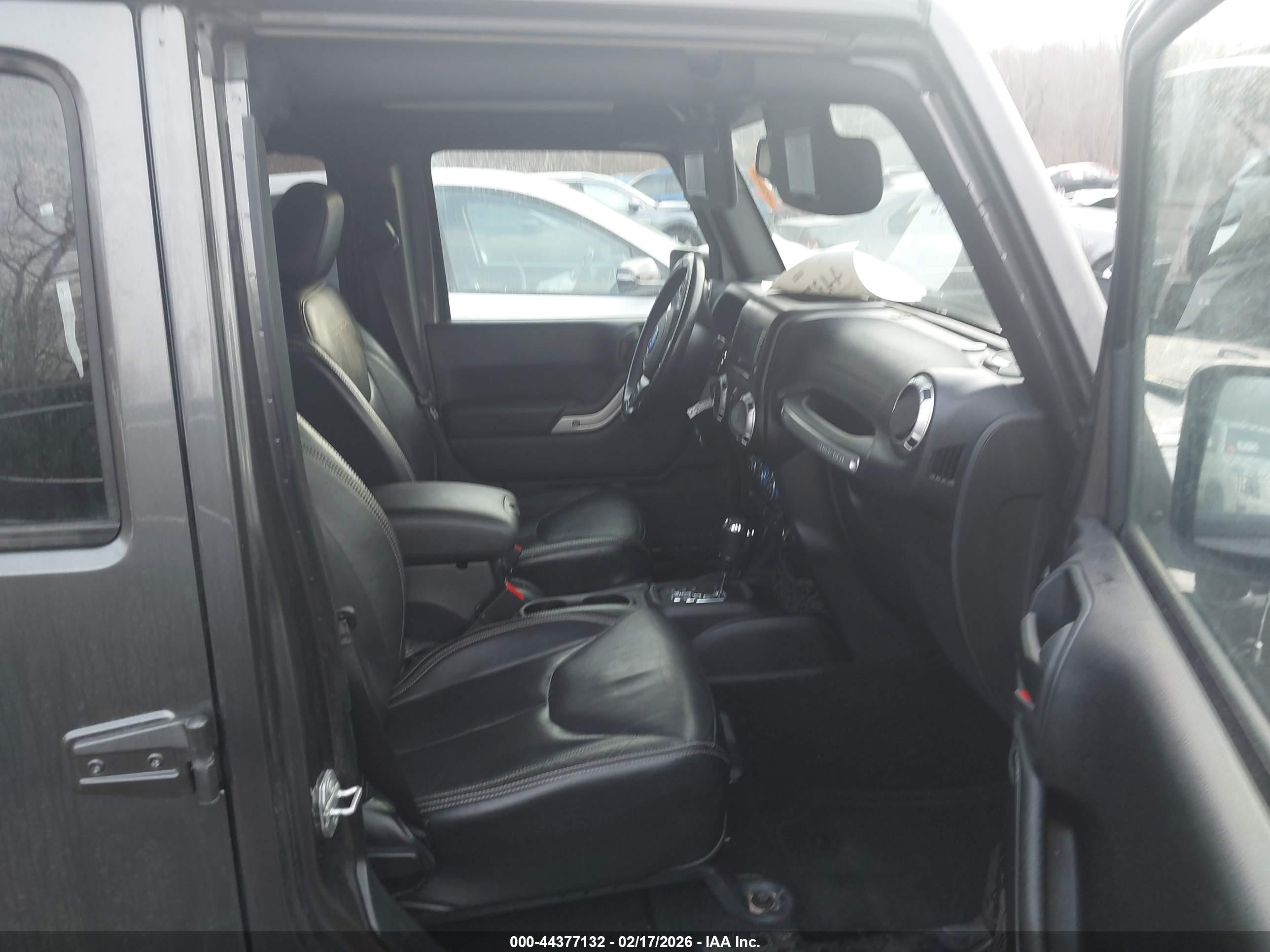 JEEP WRANGLER image 5