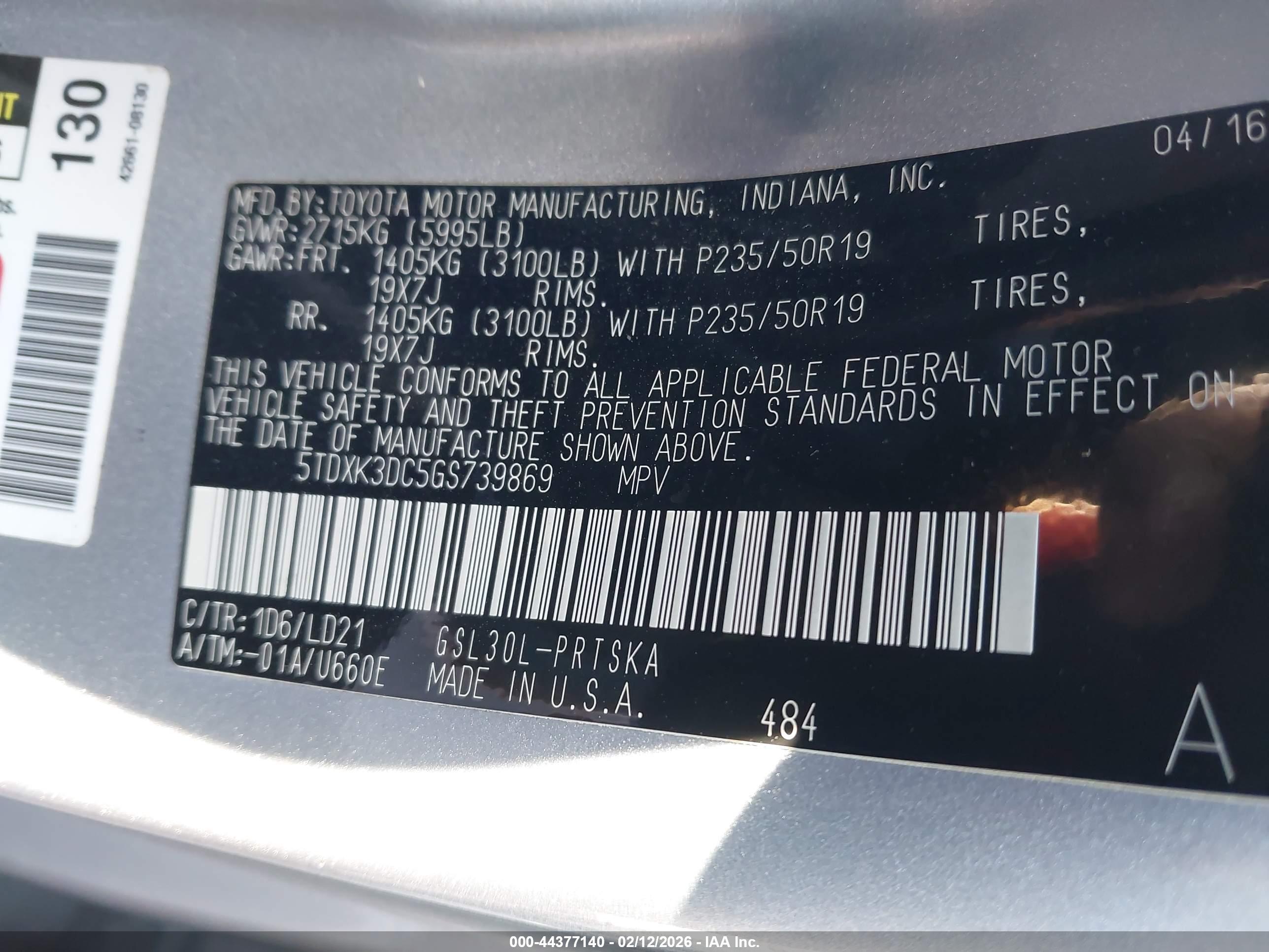 TOYOTA SIENNA image 9