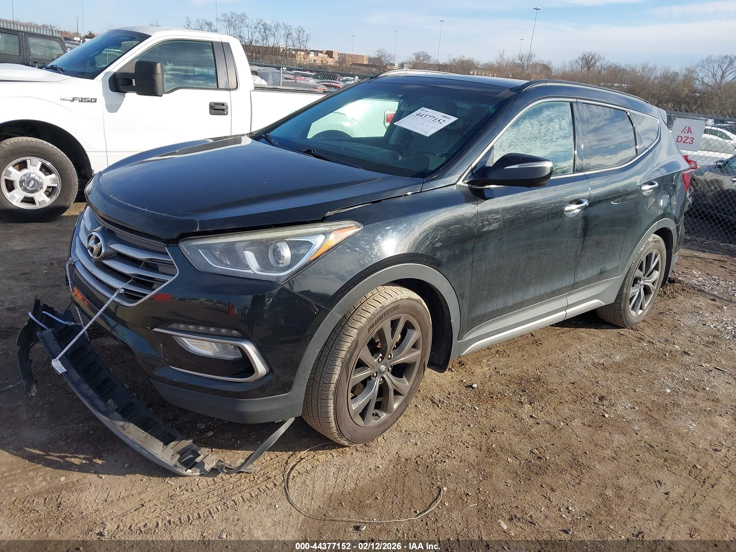 HYUNDAI SANTA image 2