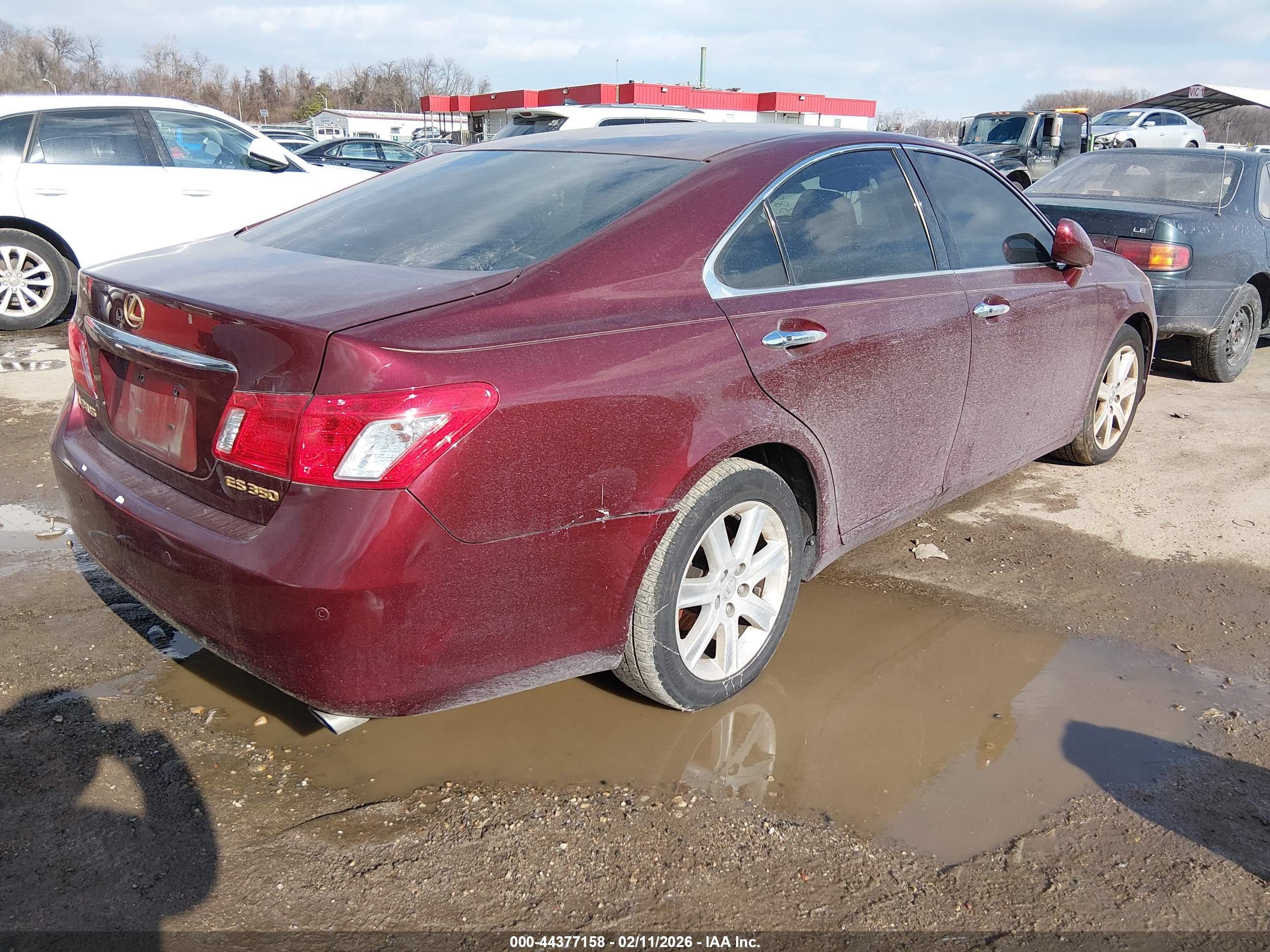 LEXUS ES image 4