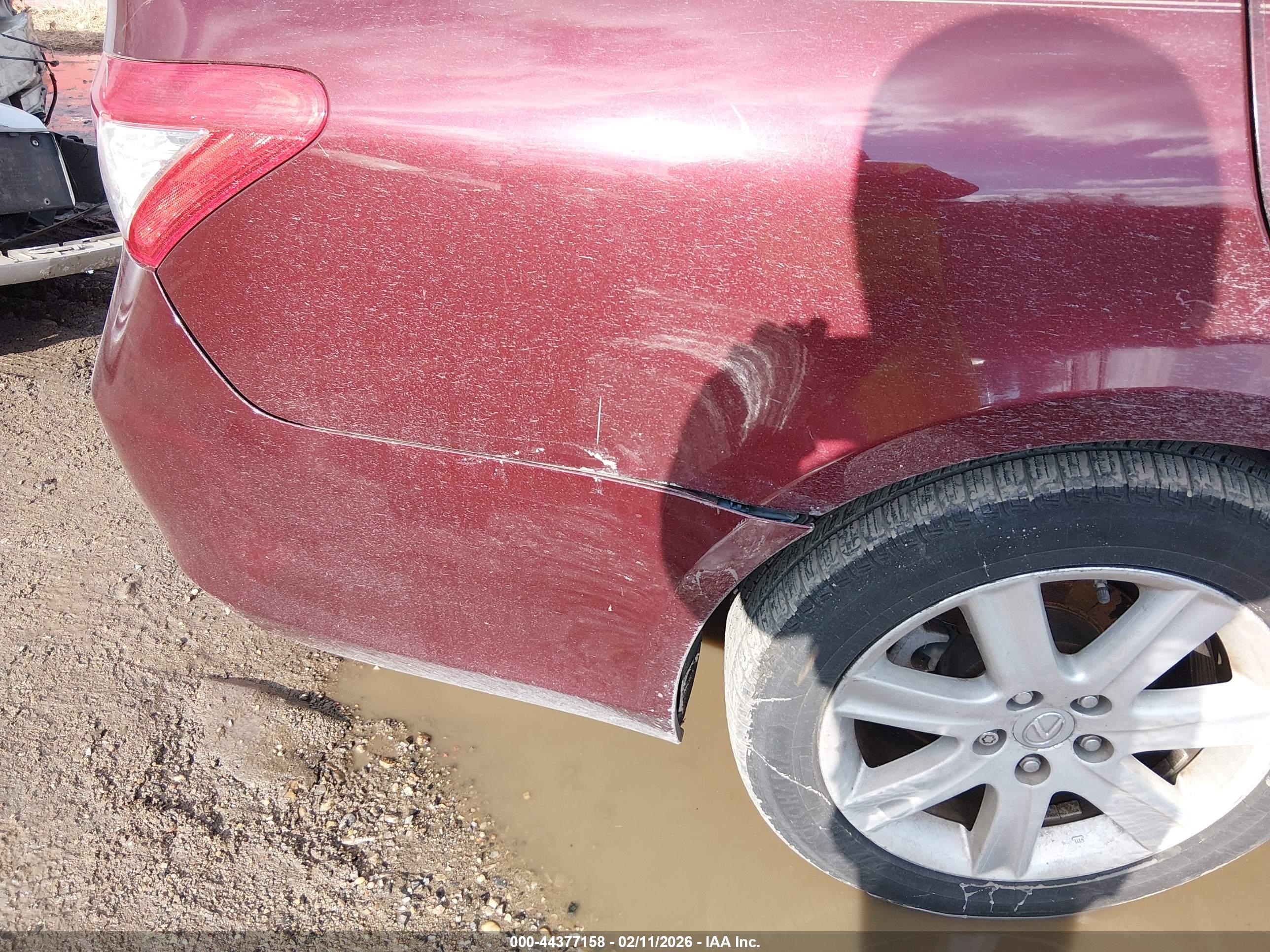 LEXUS ES image 6