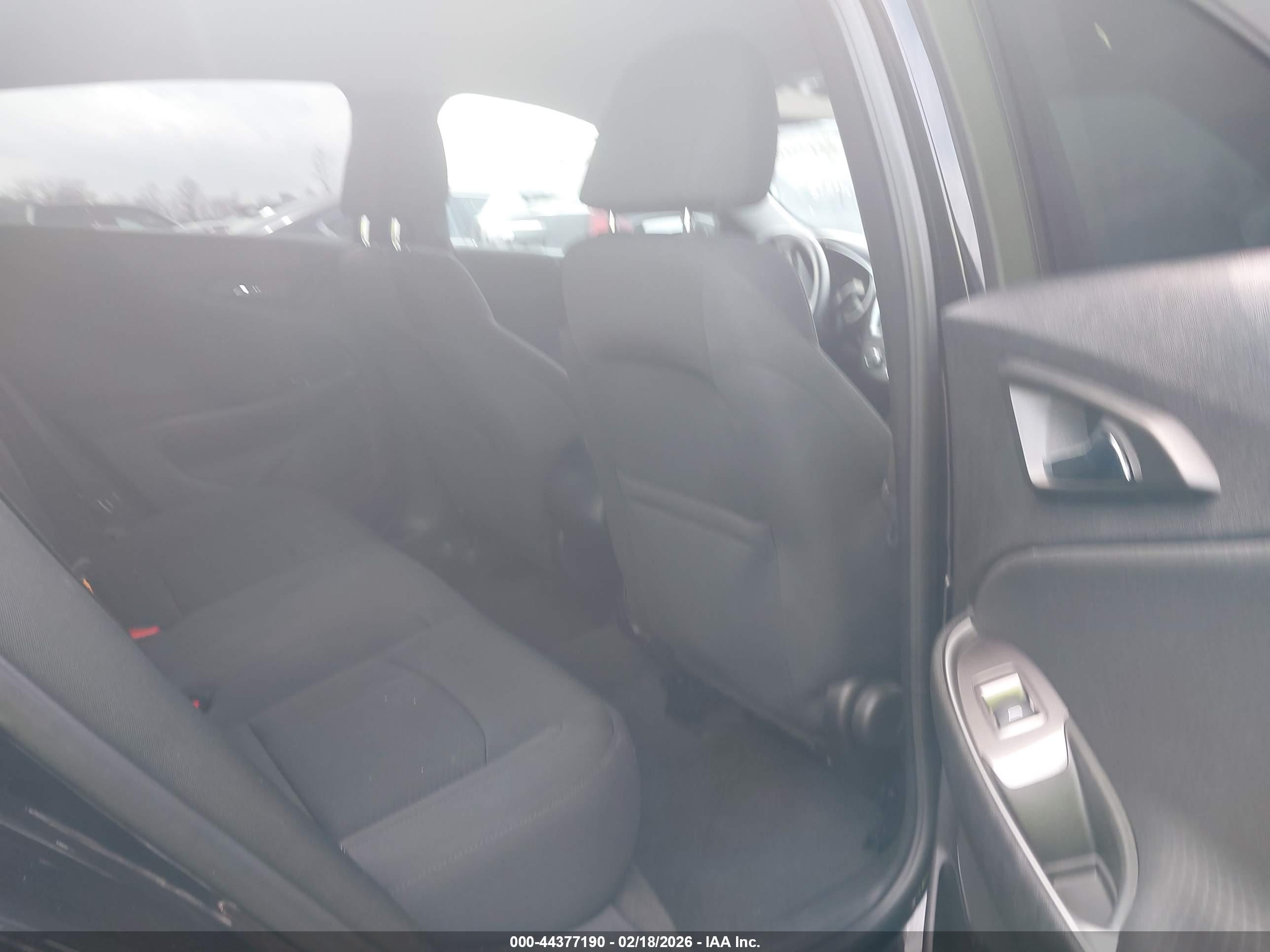 CHEVROLET MALIBU image 8