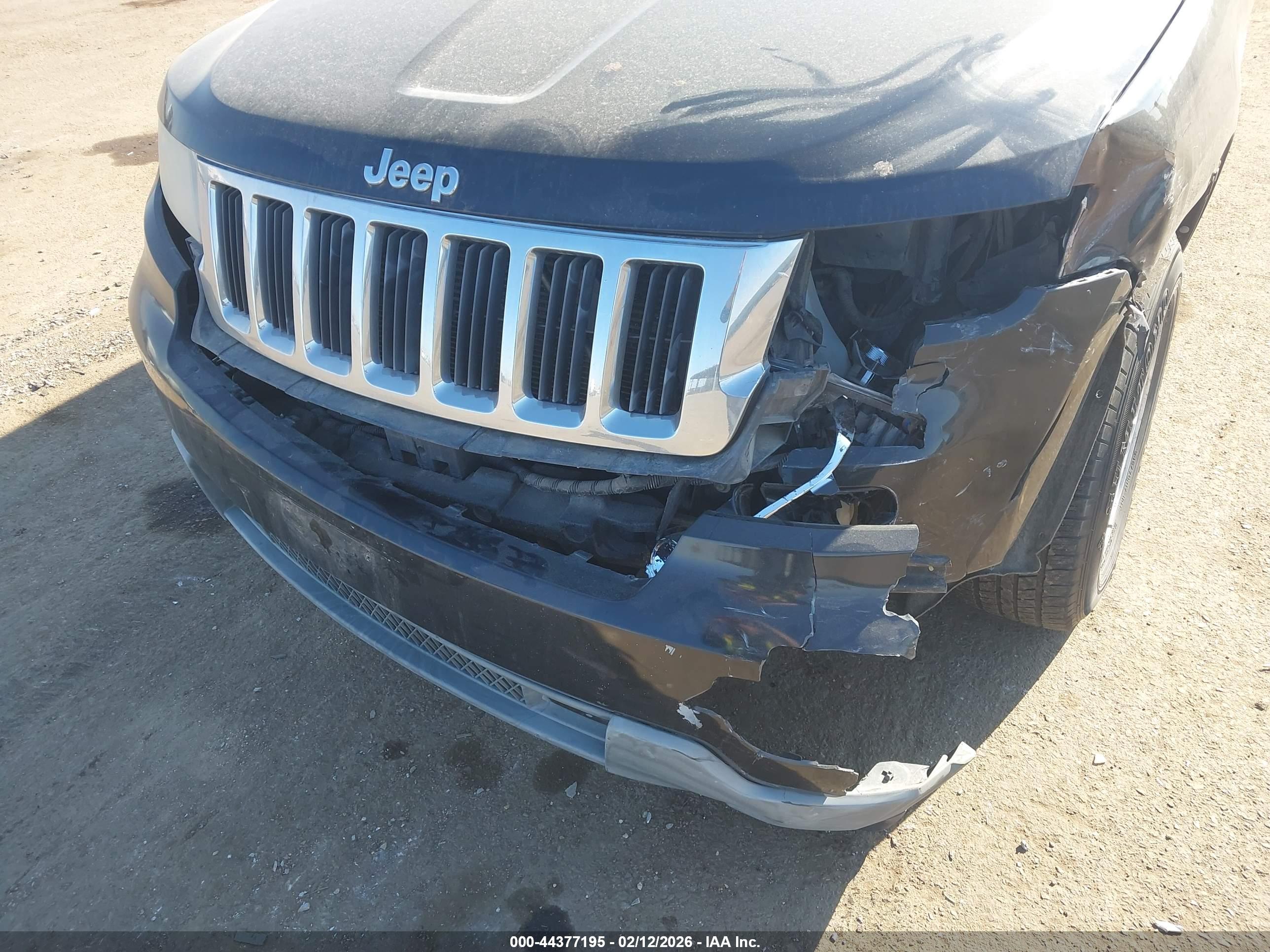 JEEP GRAND image 6