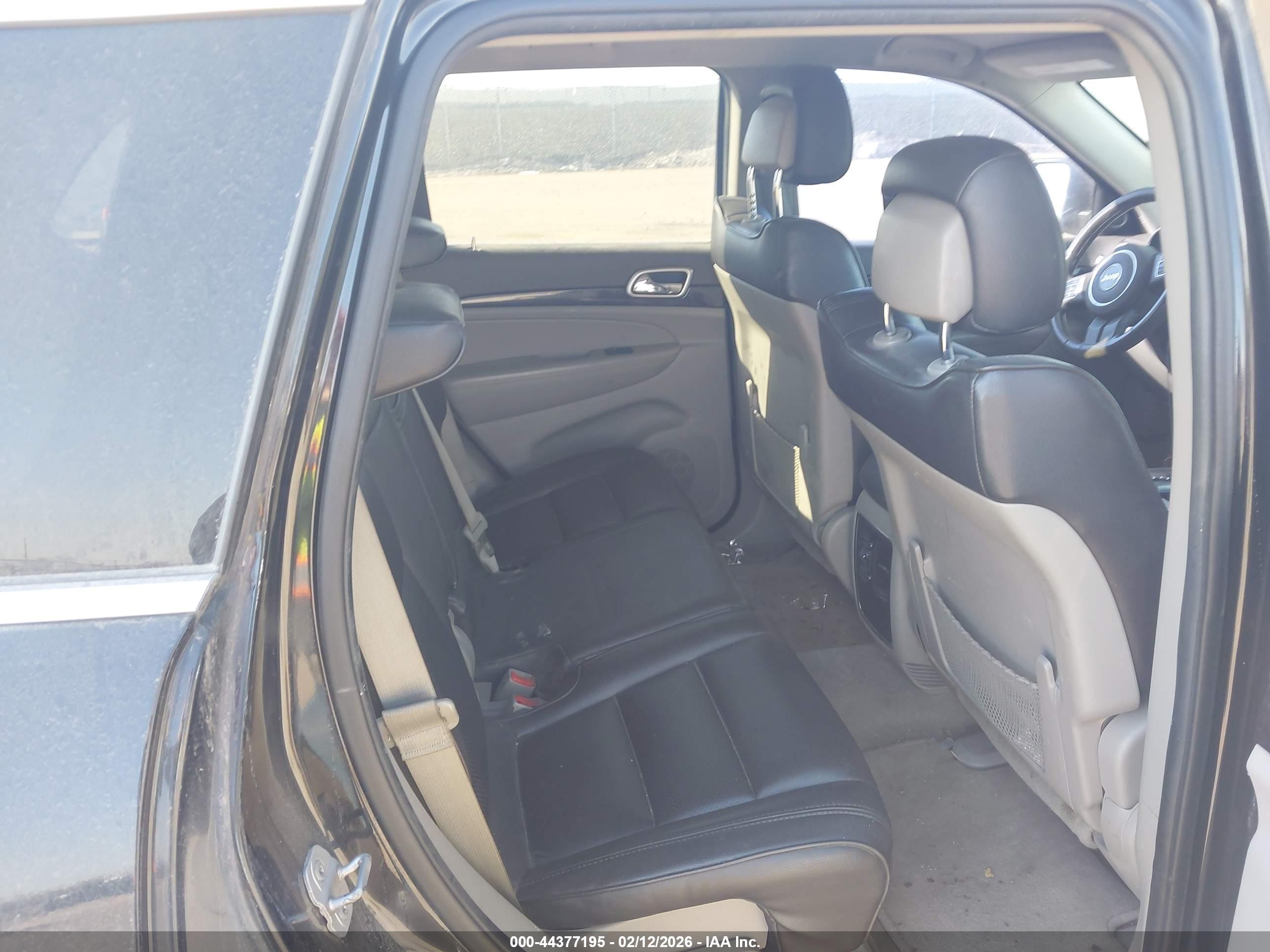 JEEP GRAND image 8