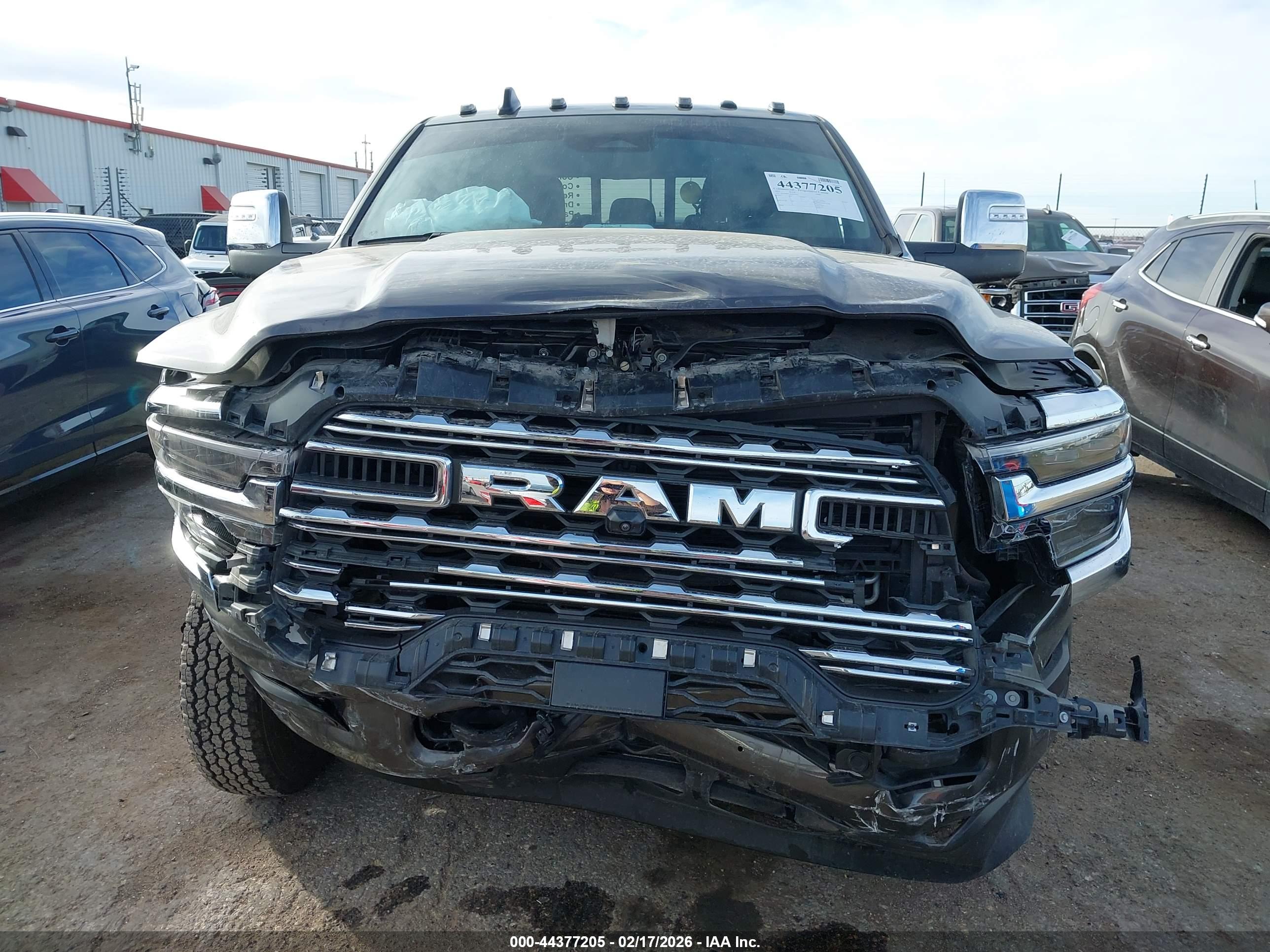 RAM 3500 image 6