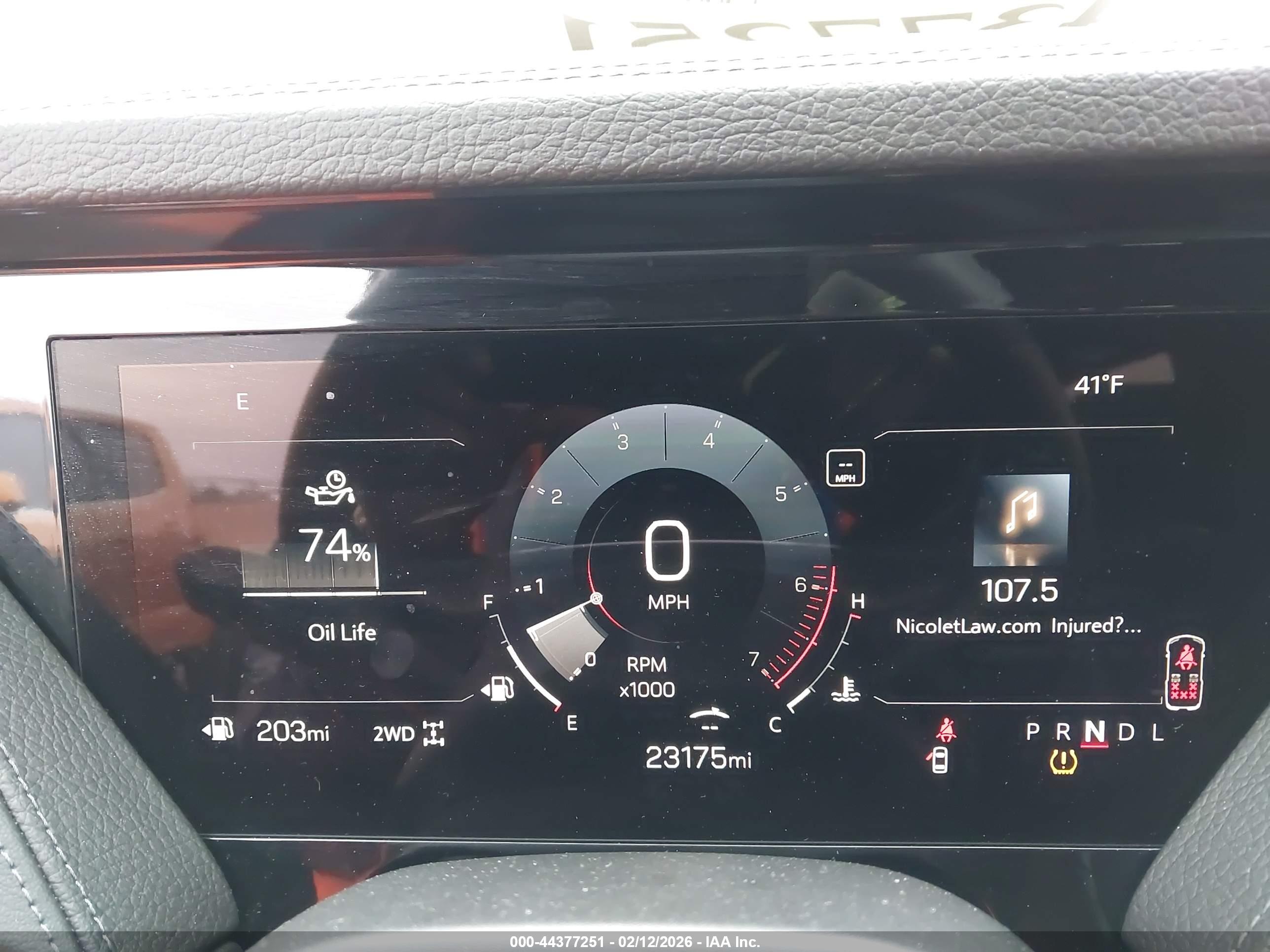 GMC YUKON image 7
