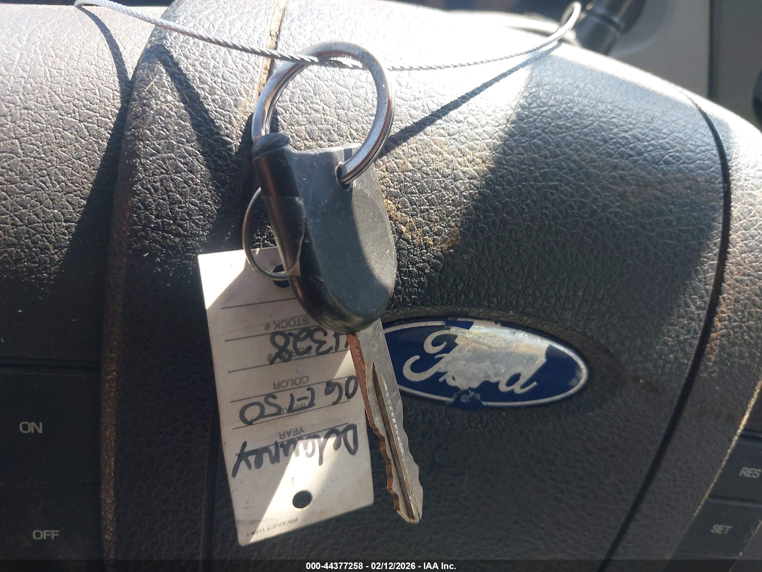 FORD F-150 image 11
