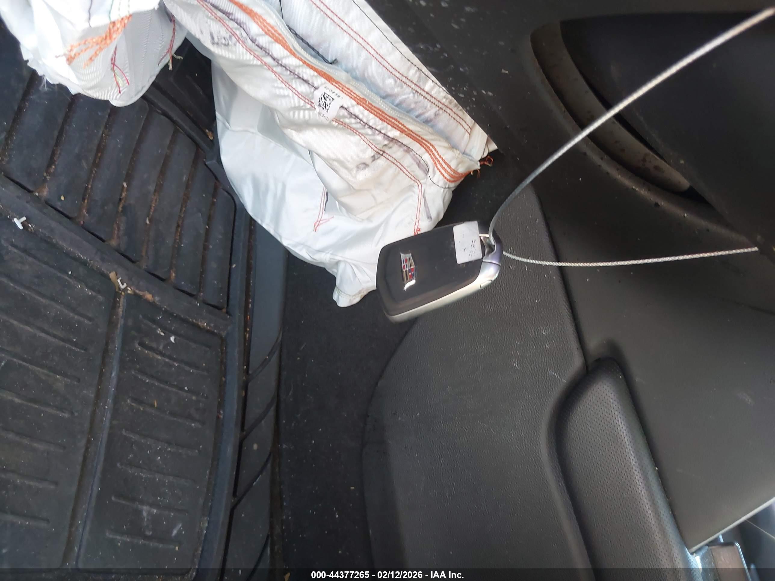 CADILLAC XTS image 11