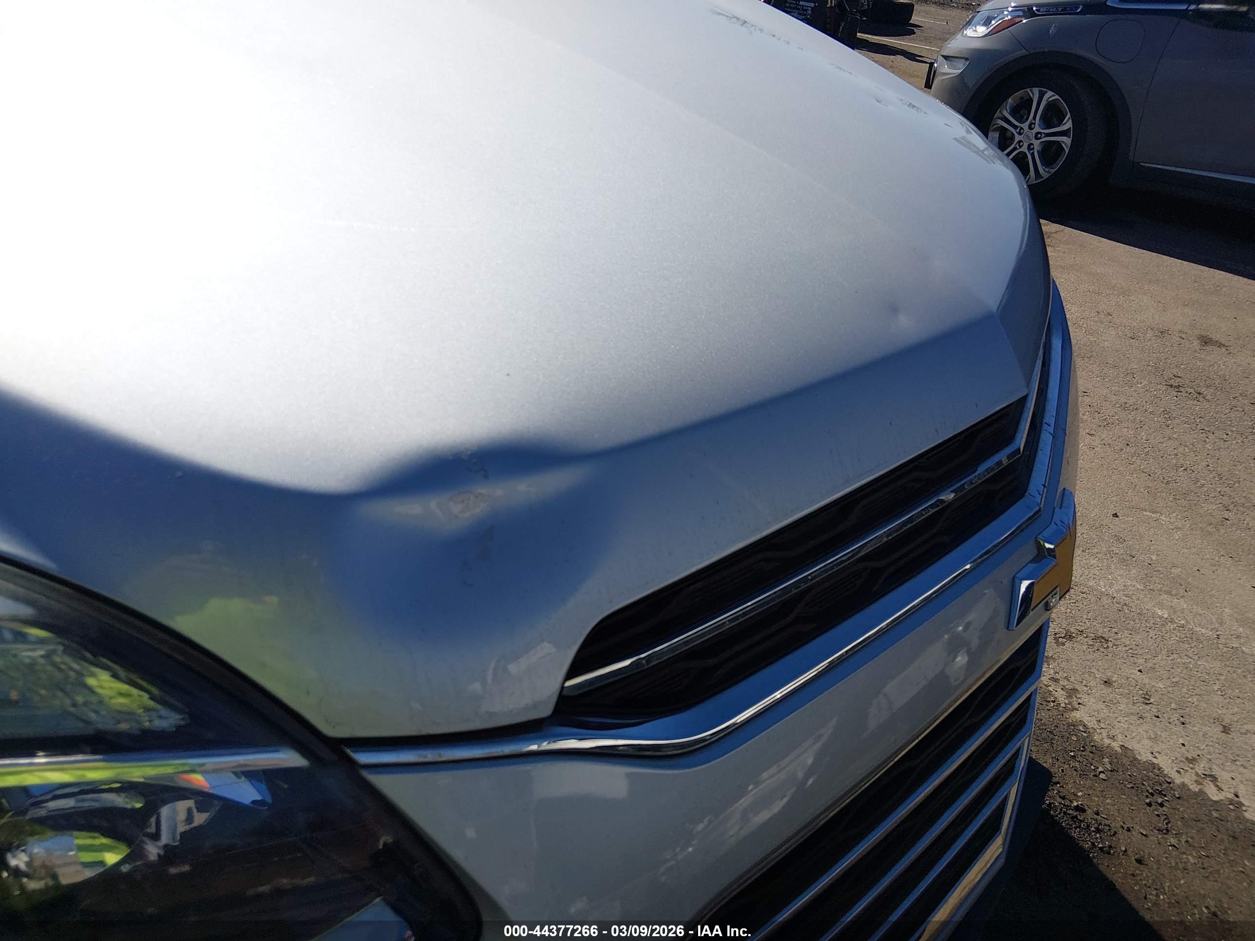 CHEVROLET EQUINOX image 6