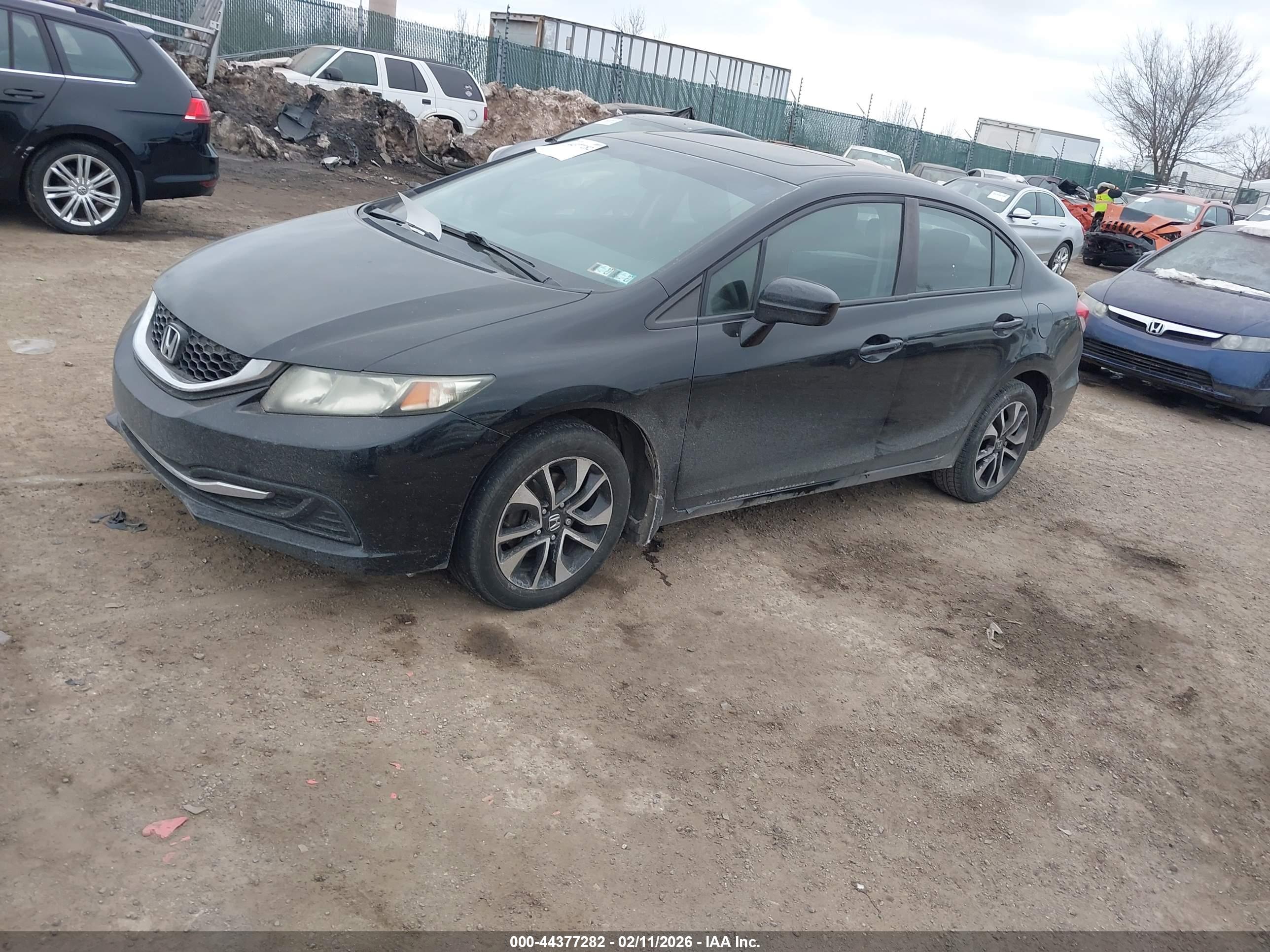 HONDA CIVIC image 2