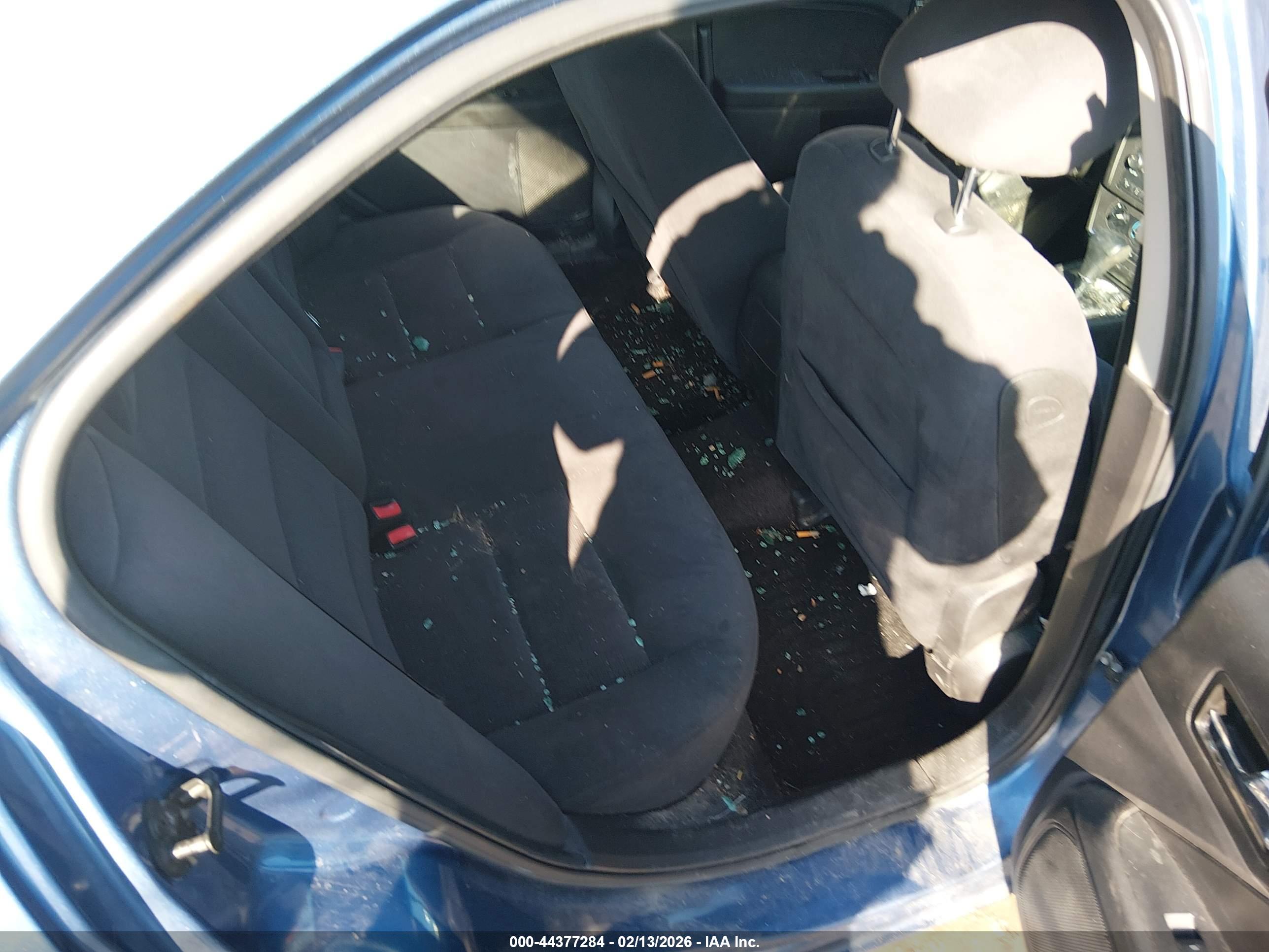 FORD FUSION image 8