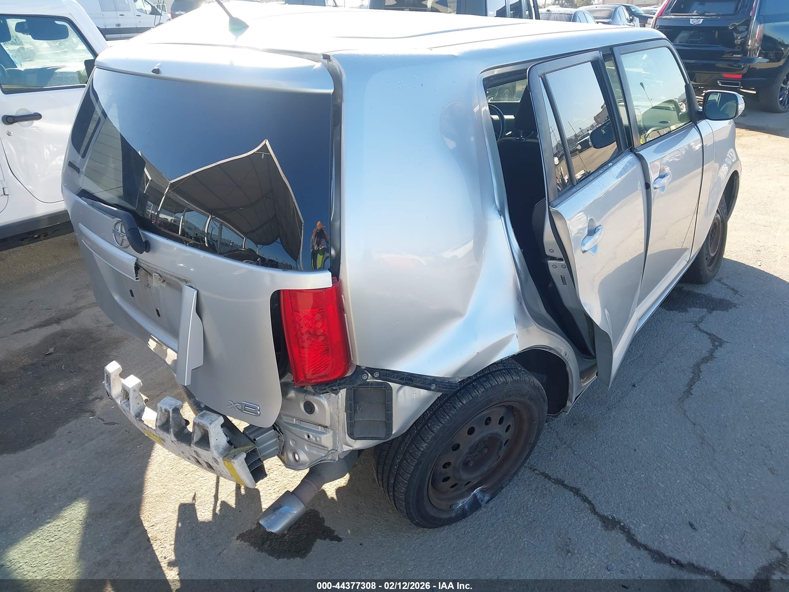 SCION XB image 4