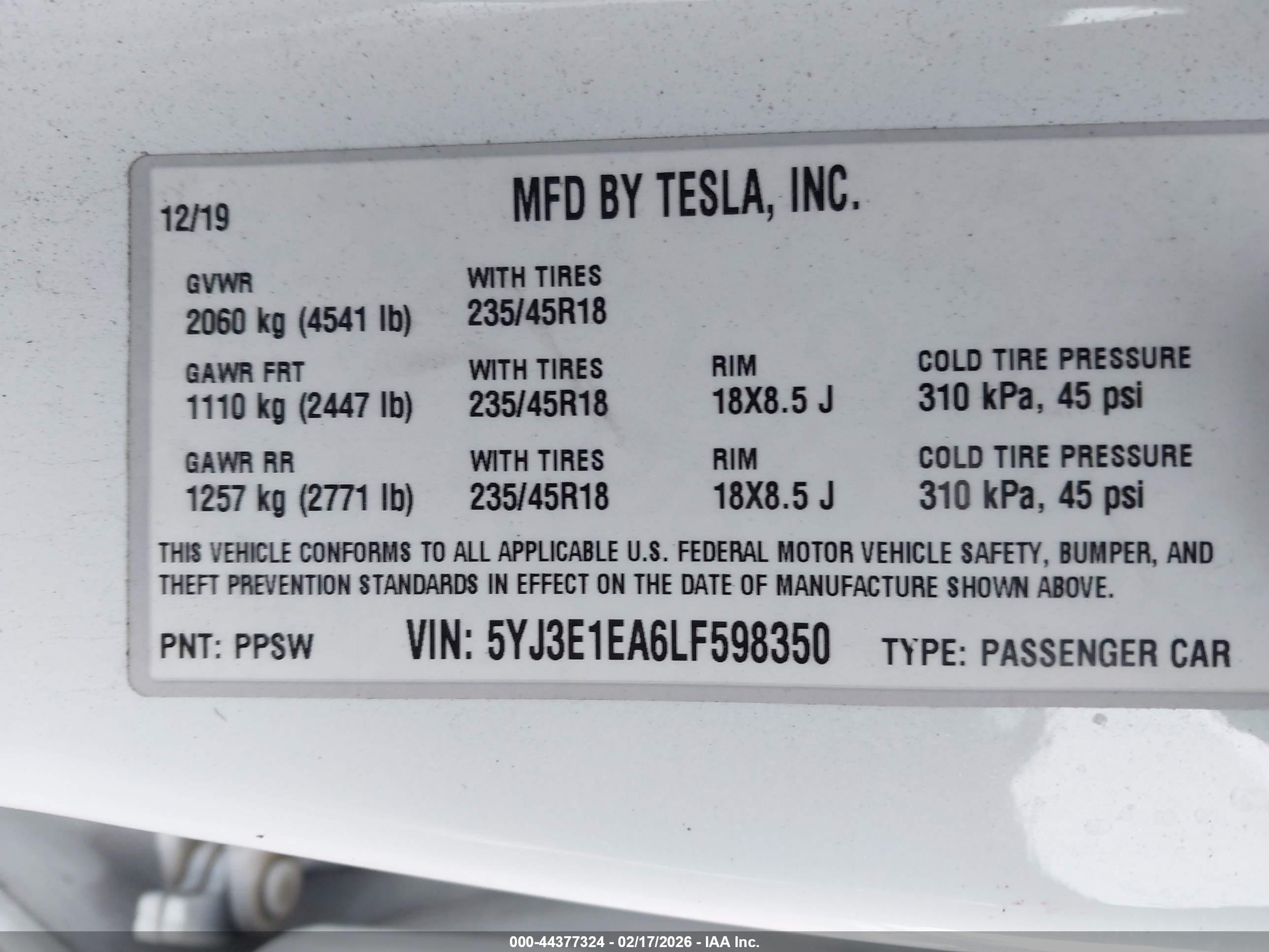 TESLA MODEL image 9
