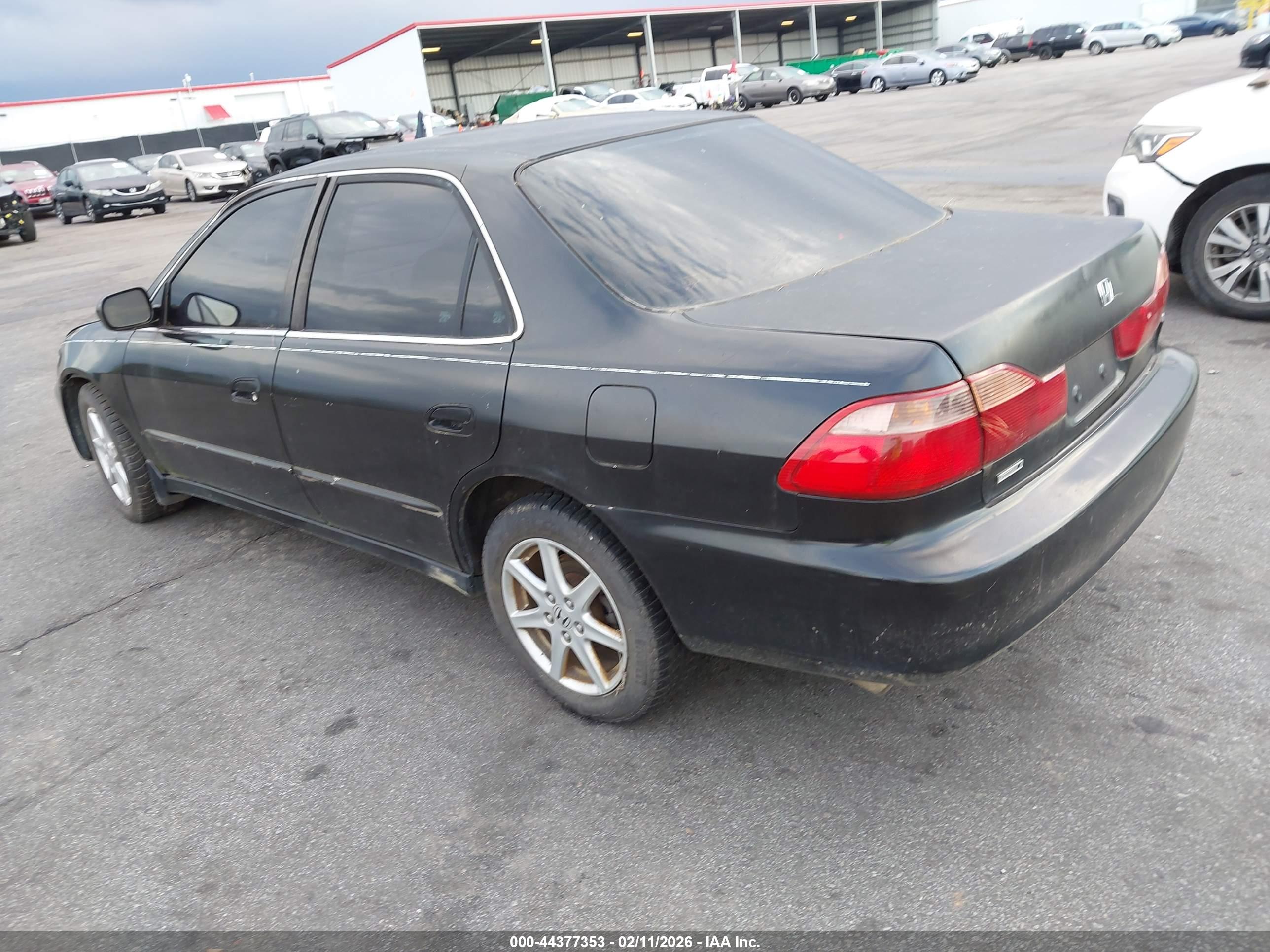HONDA ACCORD image 3