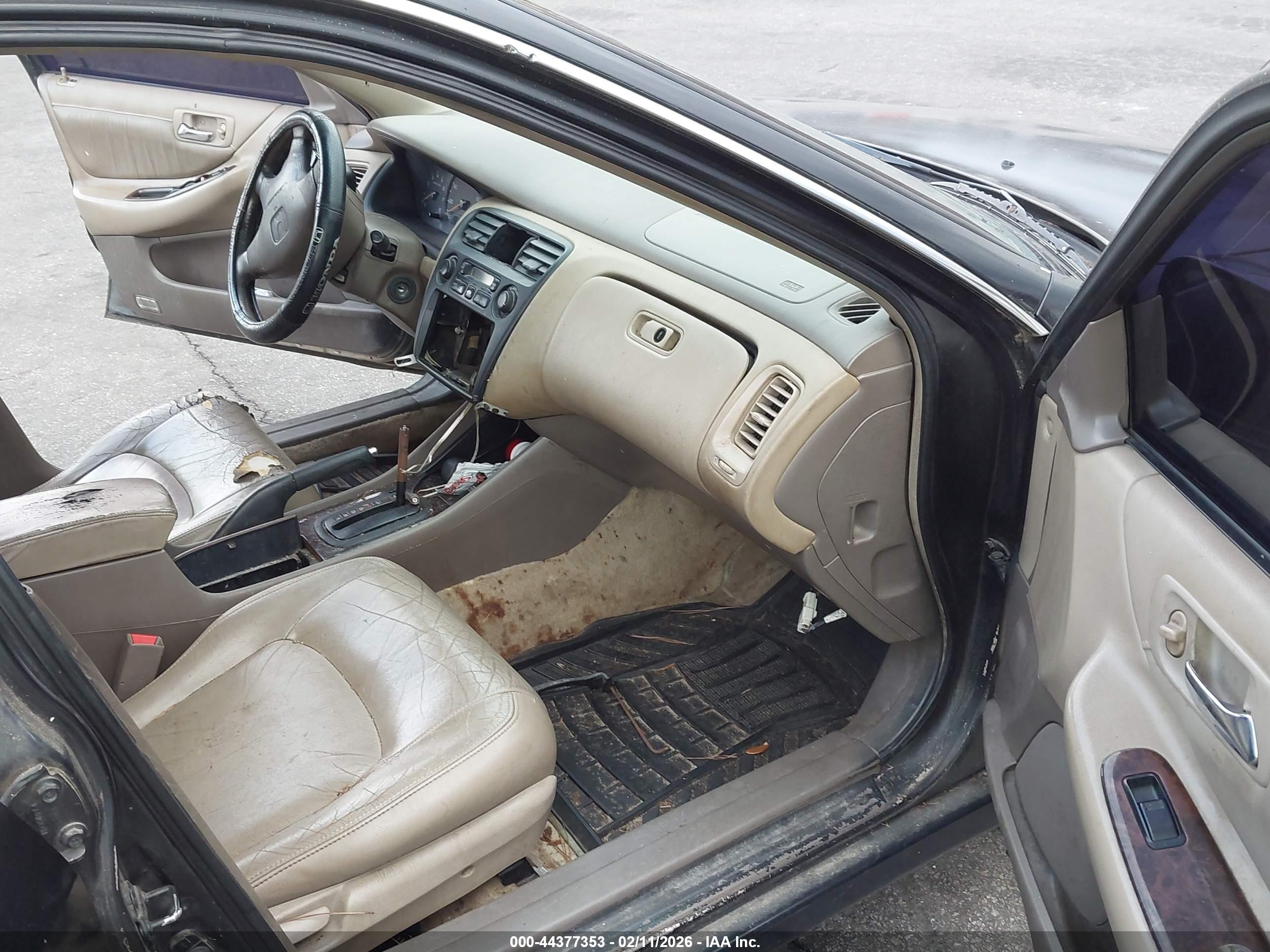 HONDA ACCORD image 5