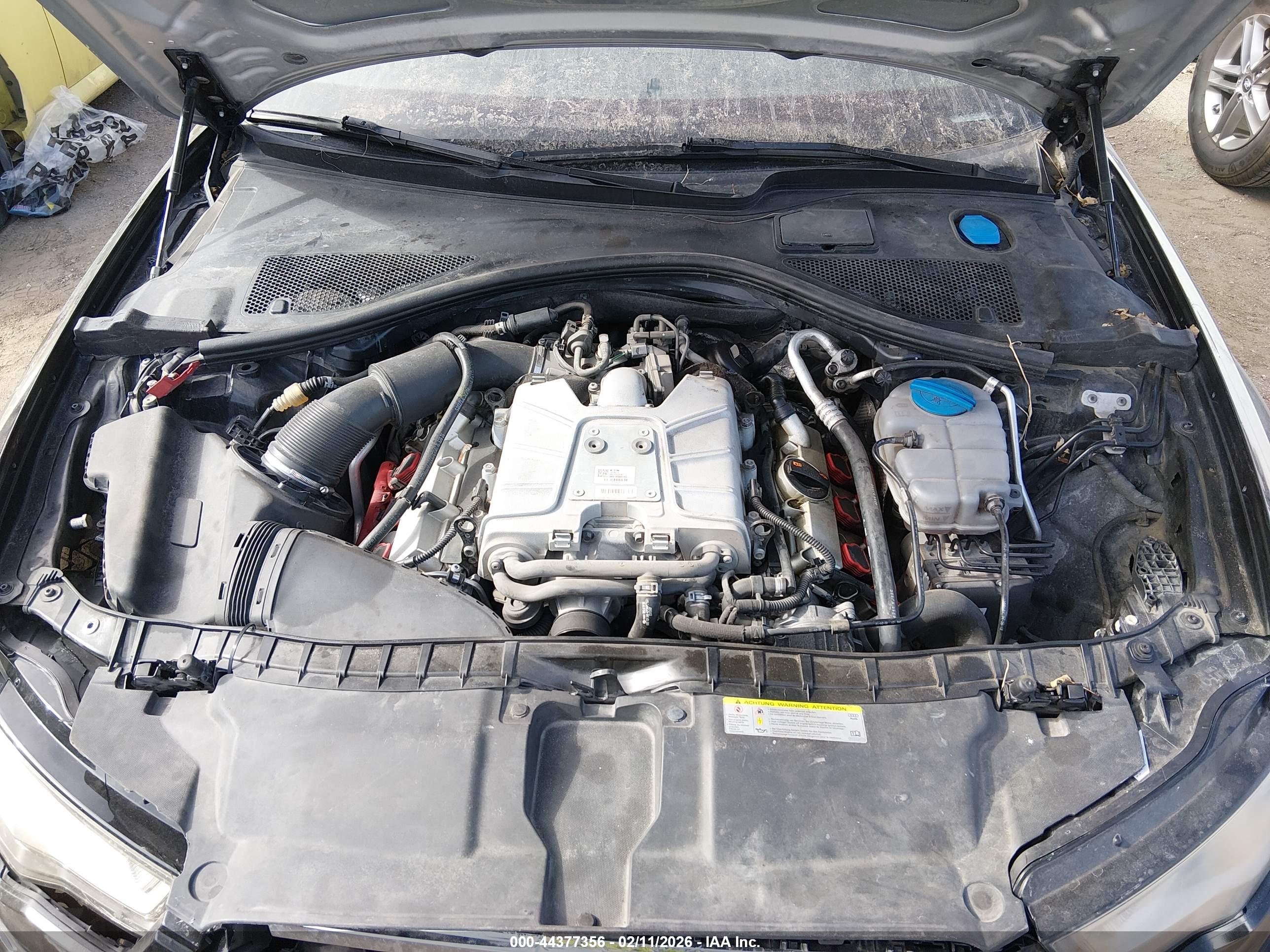 AUDI A6 image 10