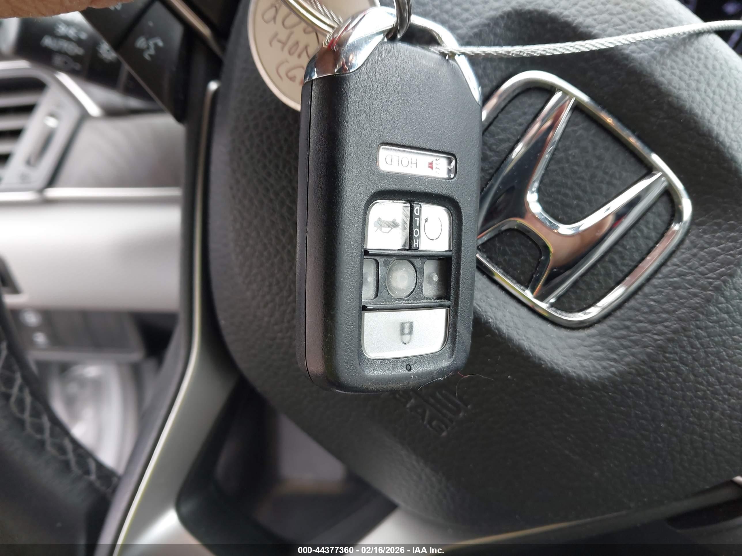 HONDA ACCORD image 11