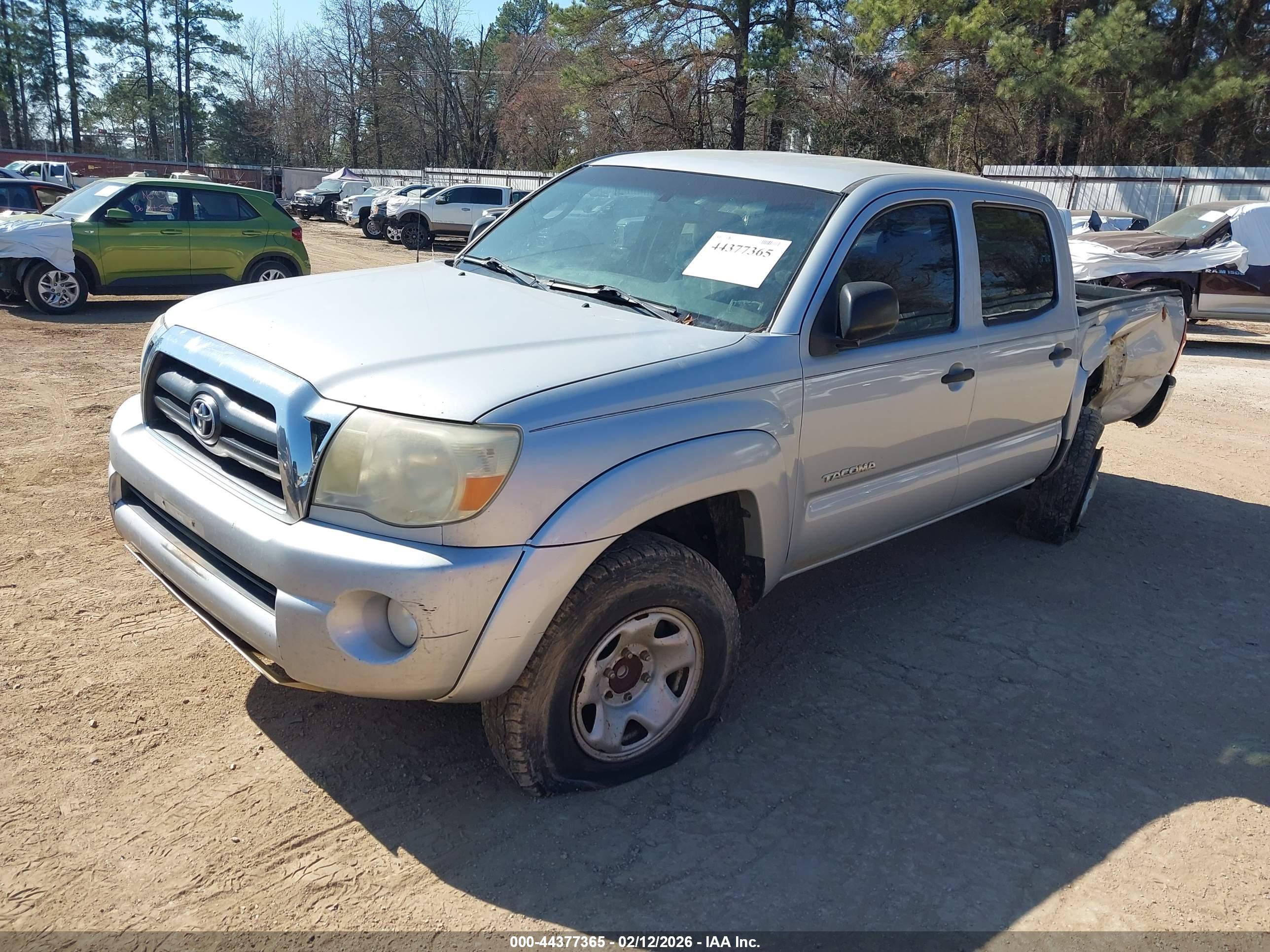 TOYOTA TACOMA image 2