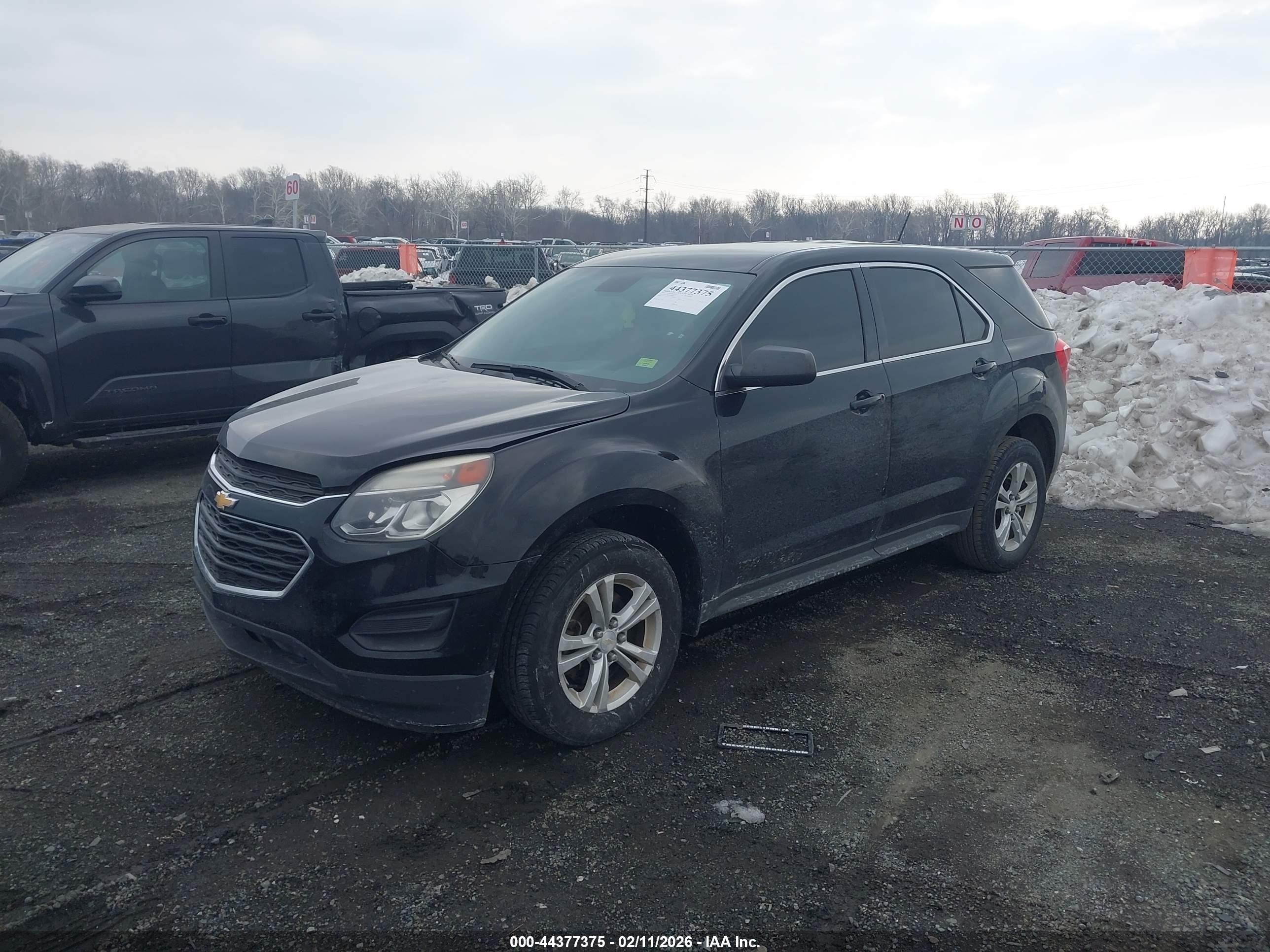 CHEVROLET EQUINOX image 2