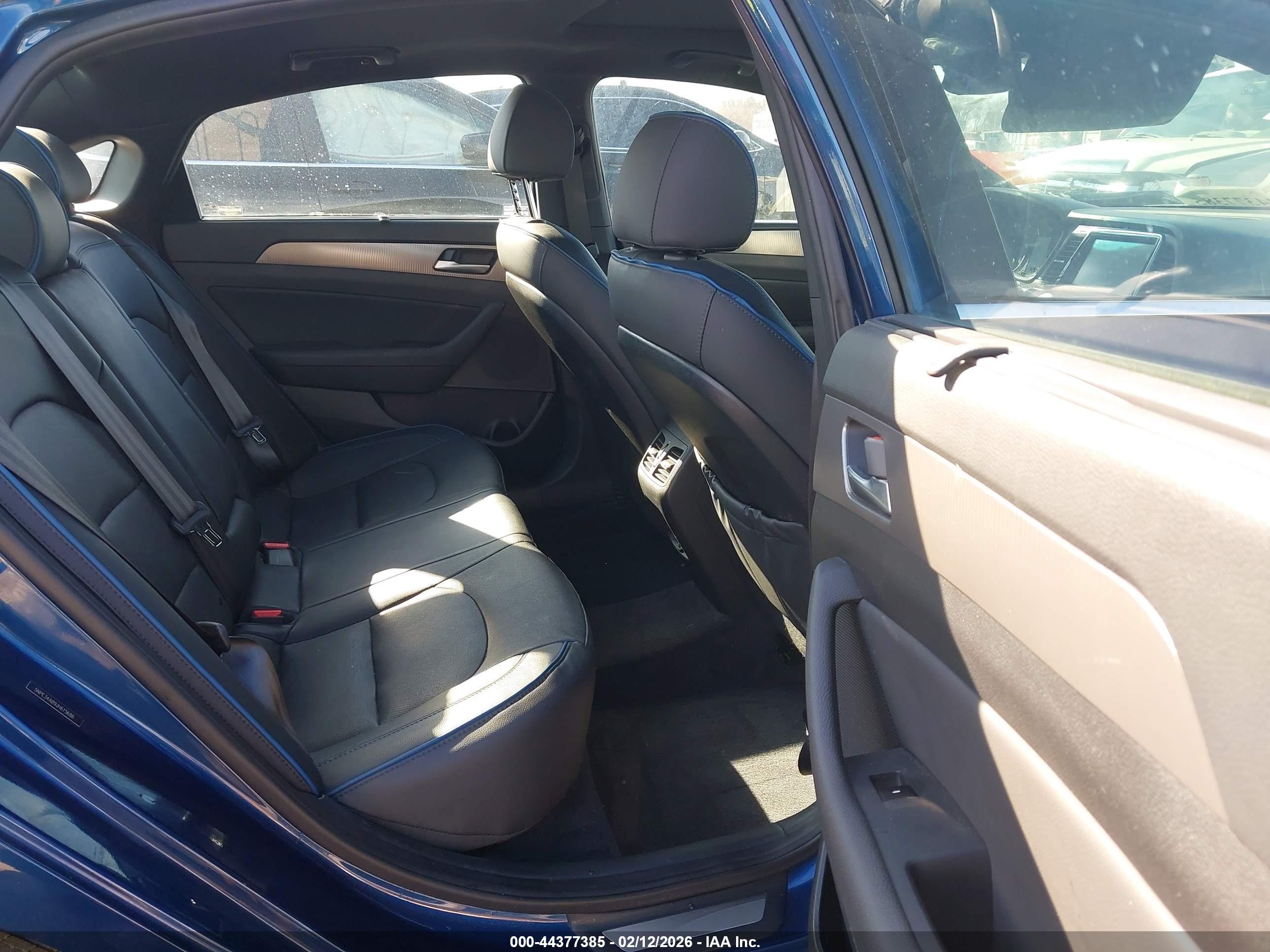 HYUNDAI SONATA image 8