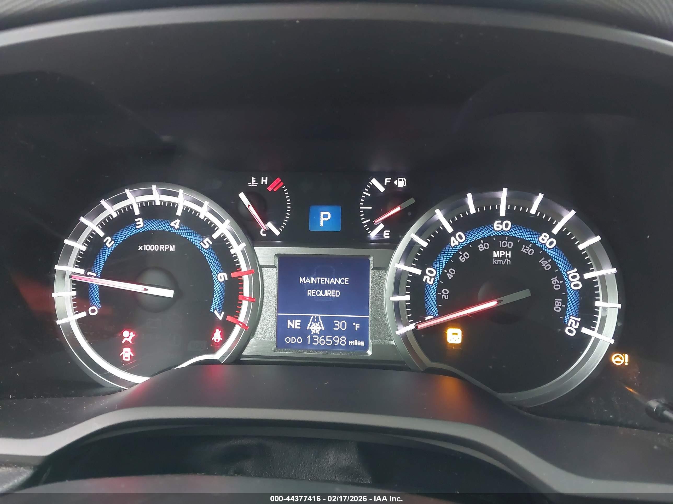 TOYOTA 4RUNNER image 7