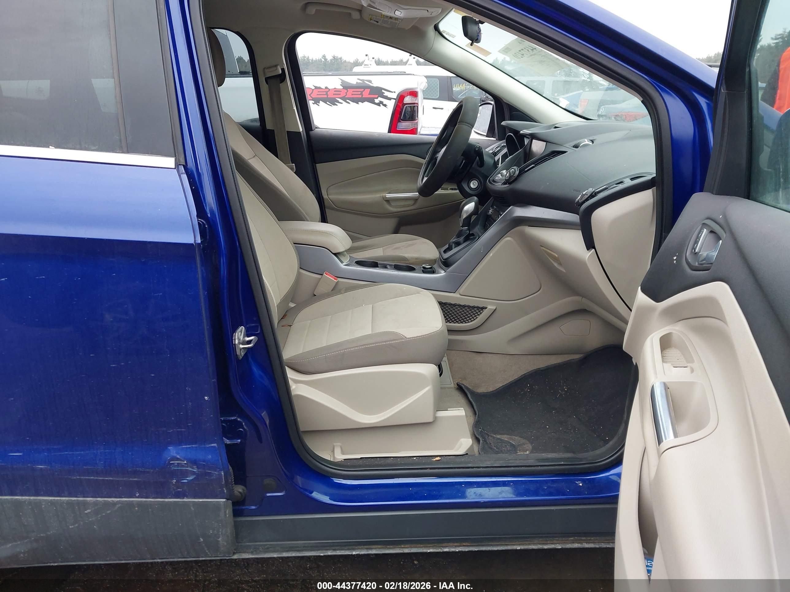 FORD ESCAPE image 5