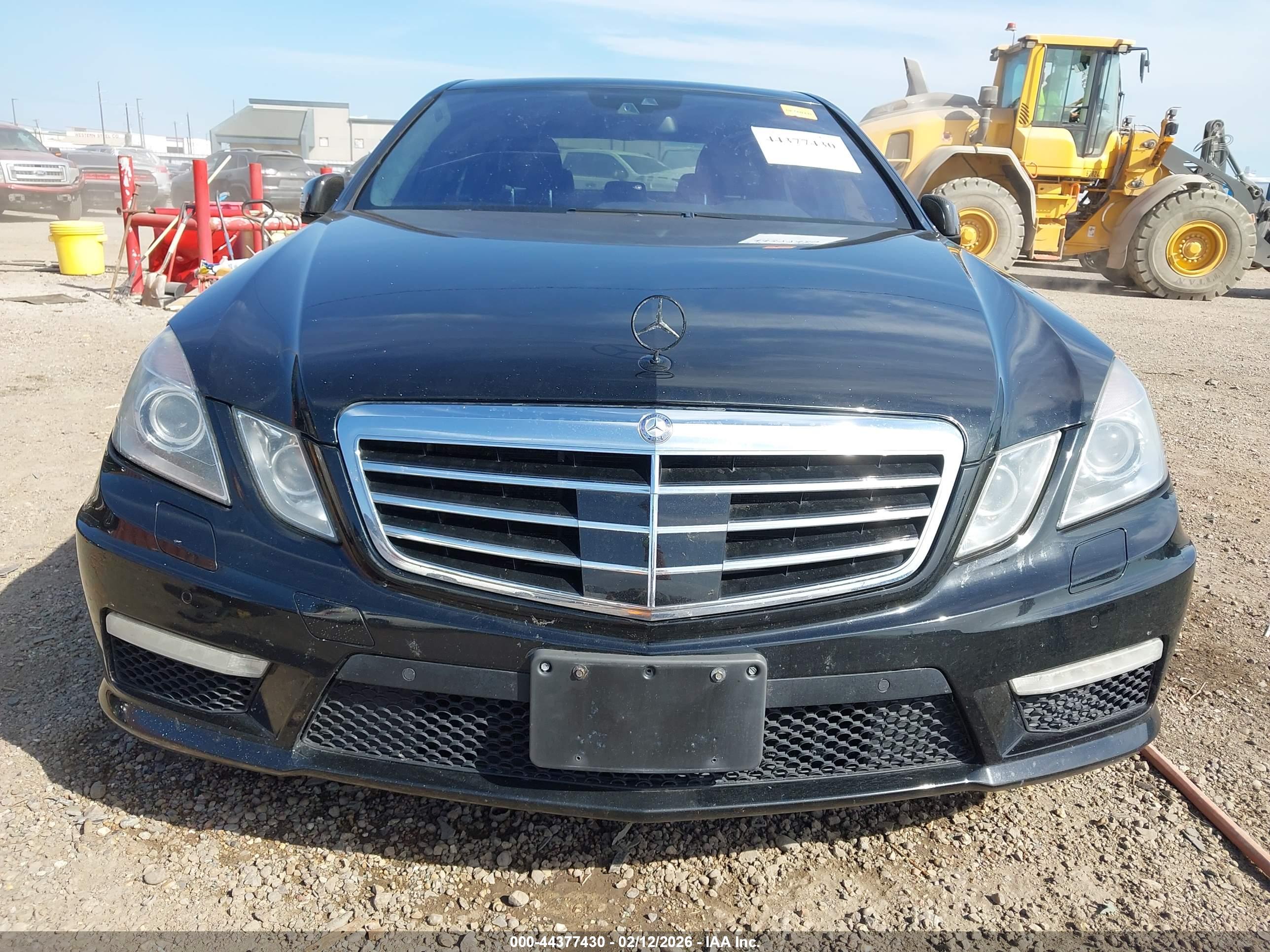 MERCEDES-BENZ E image 6
