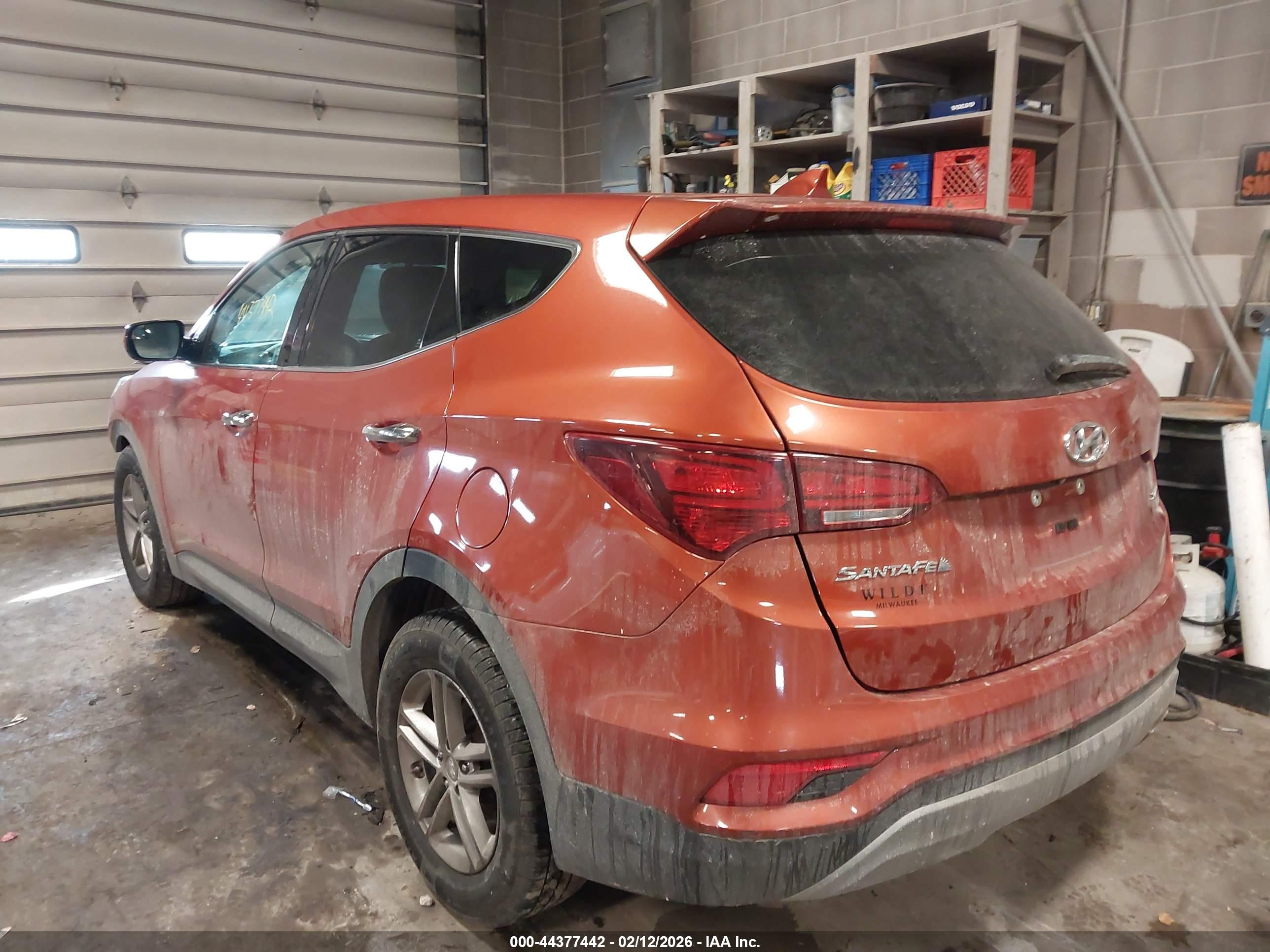 HYUNDAI SANTA image 3