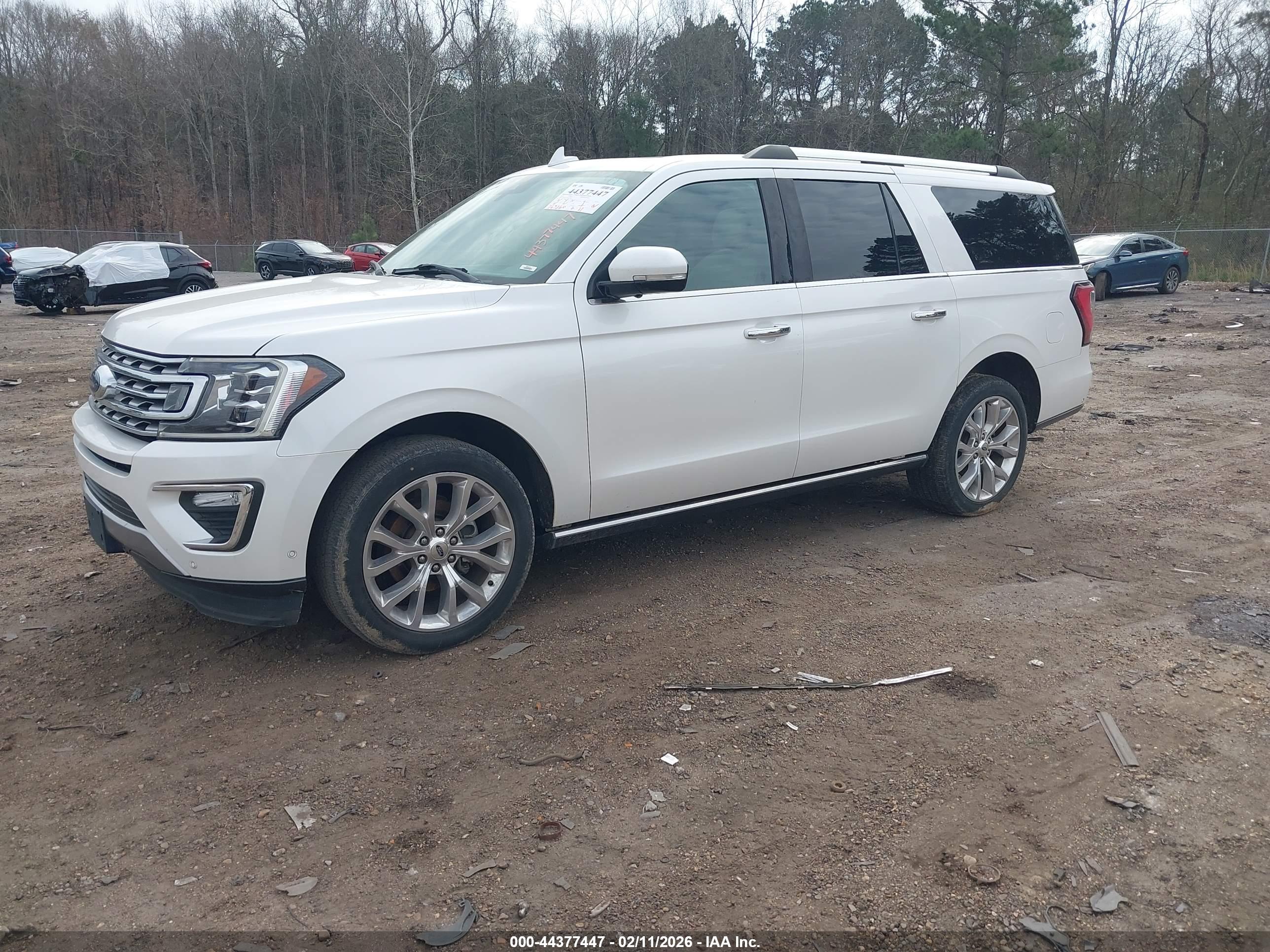 FORD EXPEDITION image 2