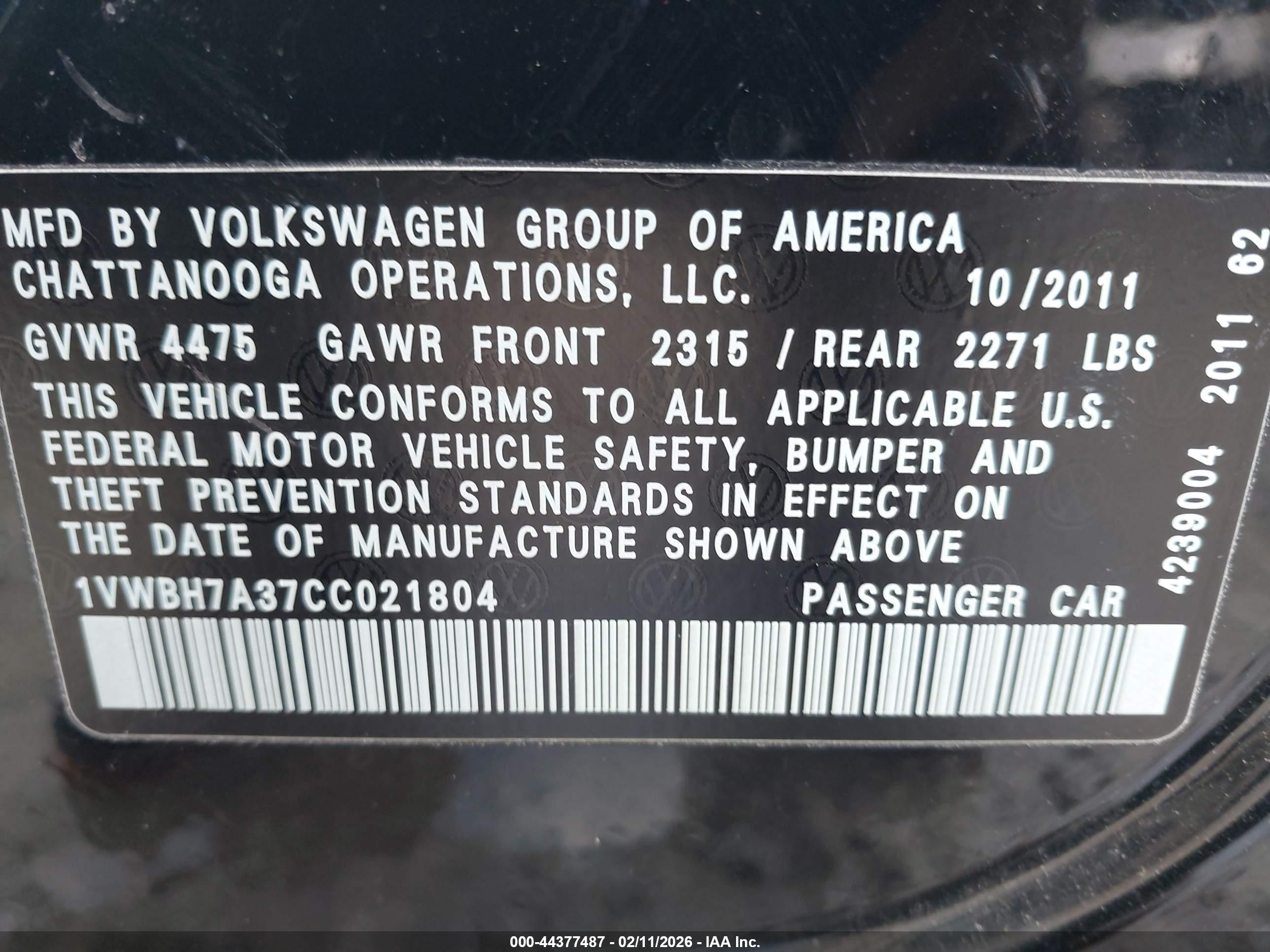 VOLKSWAGEN PASSAT image 9
