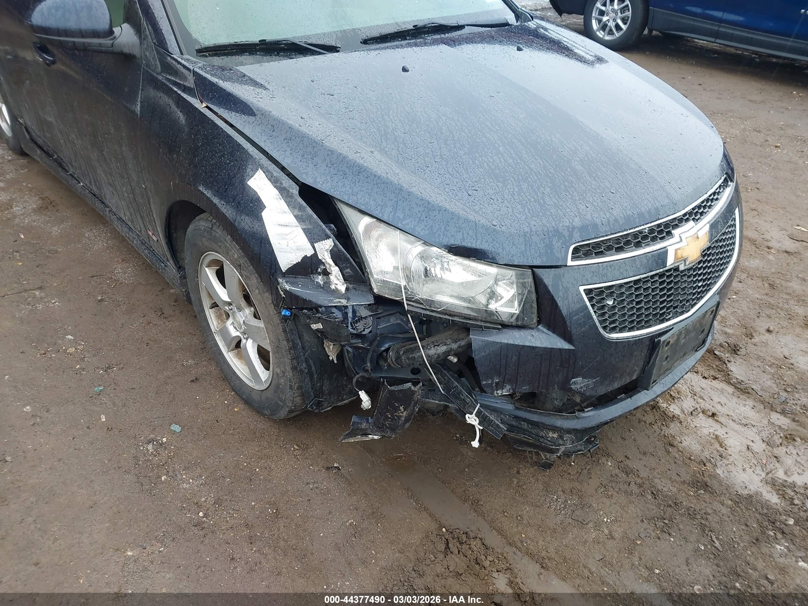 CHEVROLET CRUZE image 6