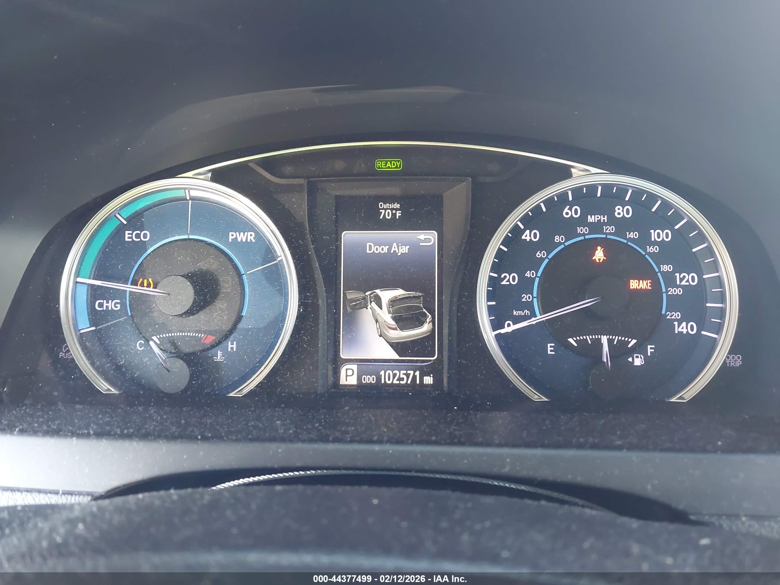 TOYOTA CAMRY image 7