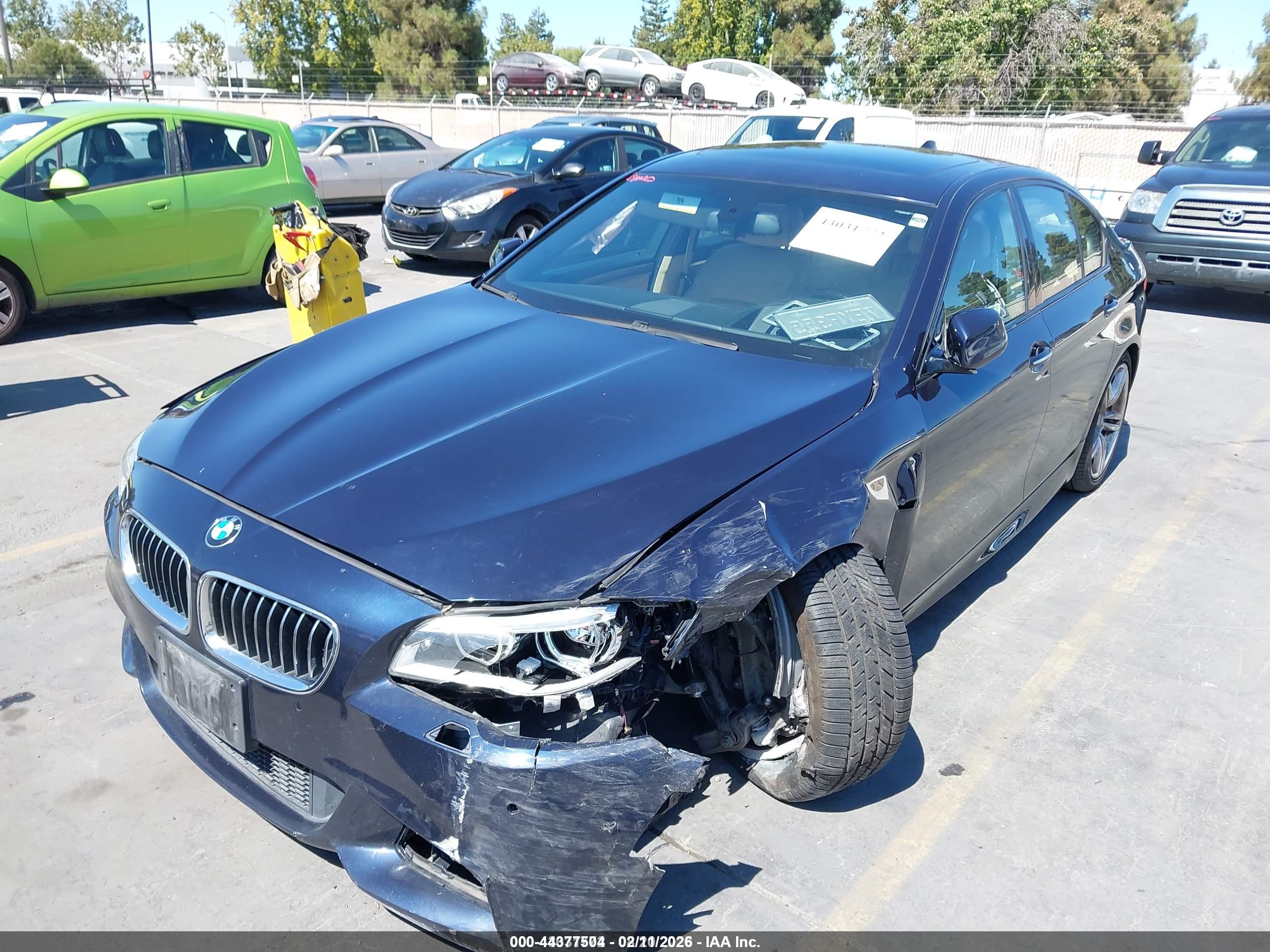 BMW 535I image 6