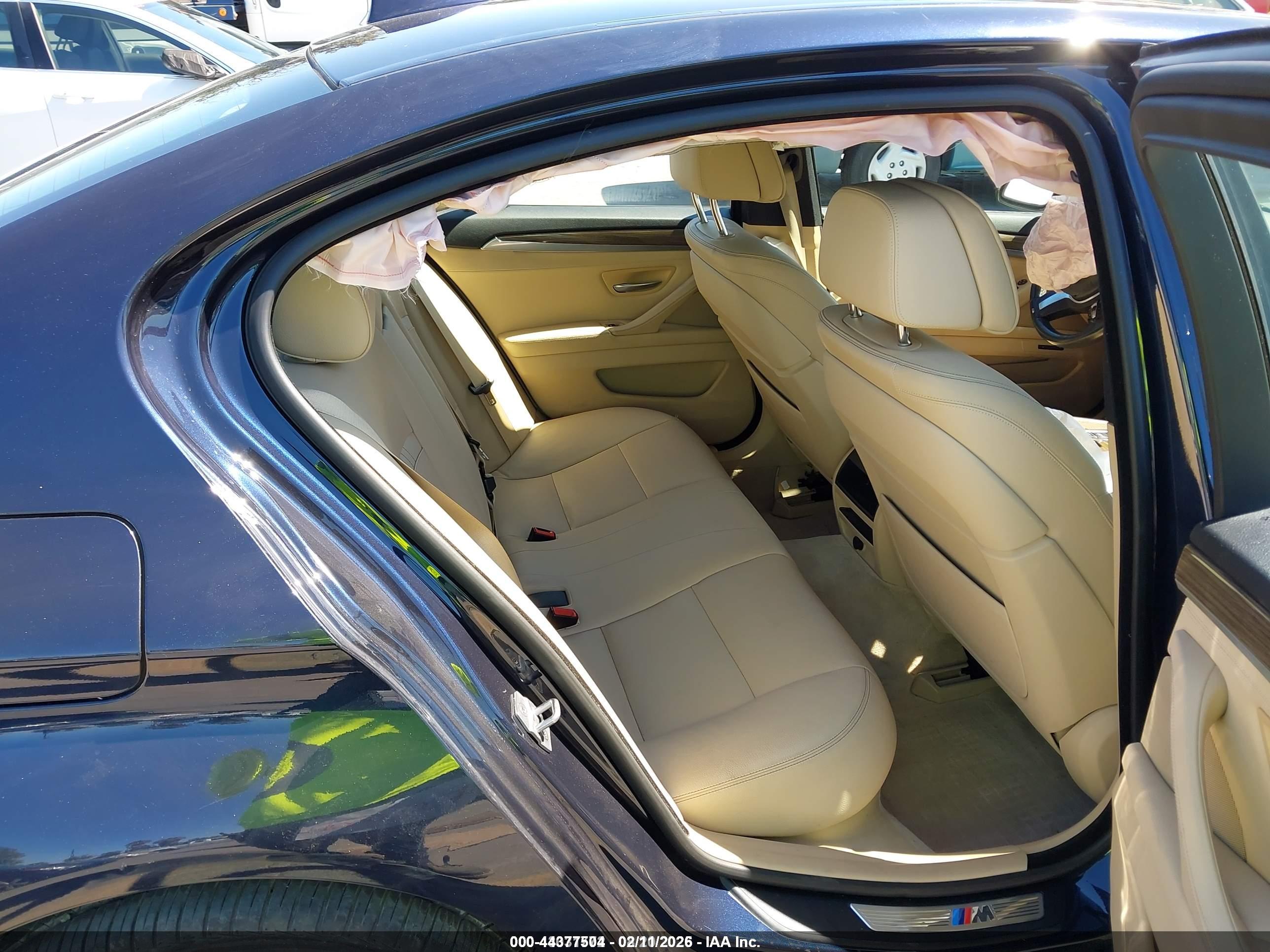 BMW 535I image 8