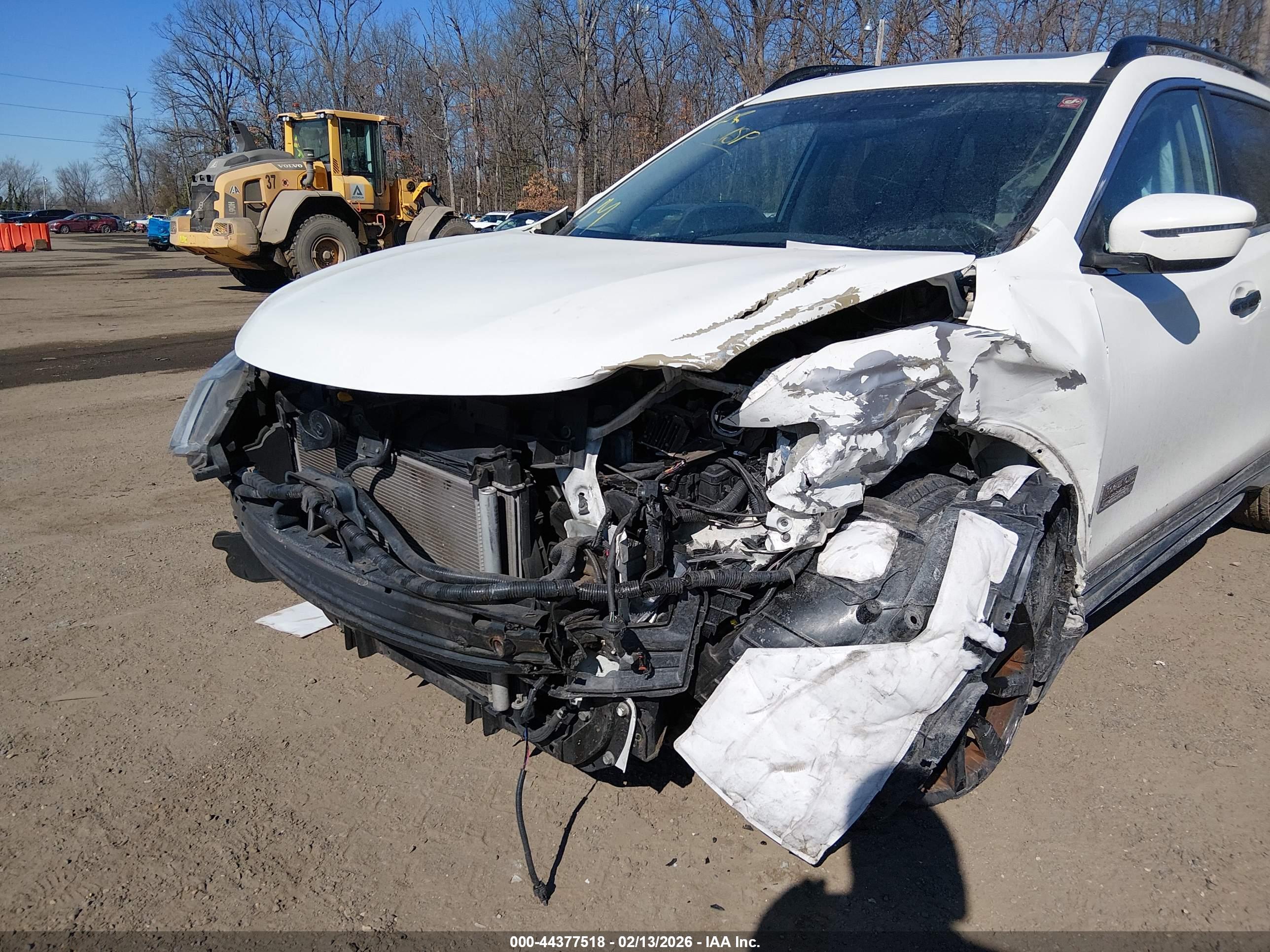 NISSAN ROGUE image 6