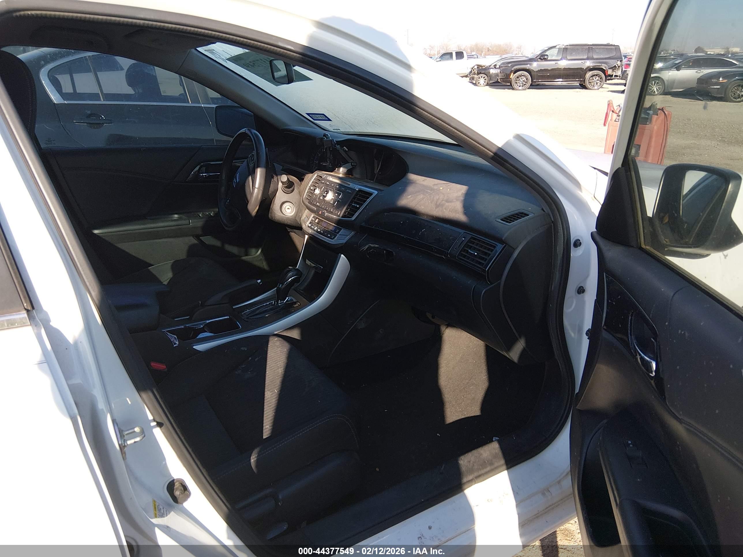 HONDA ACCORD image 5