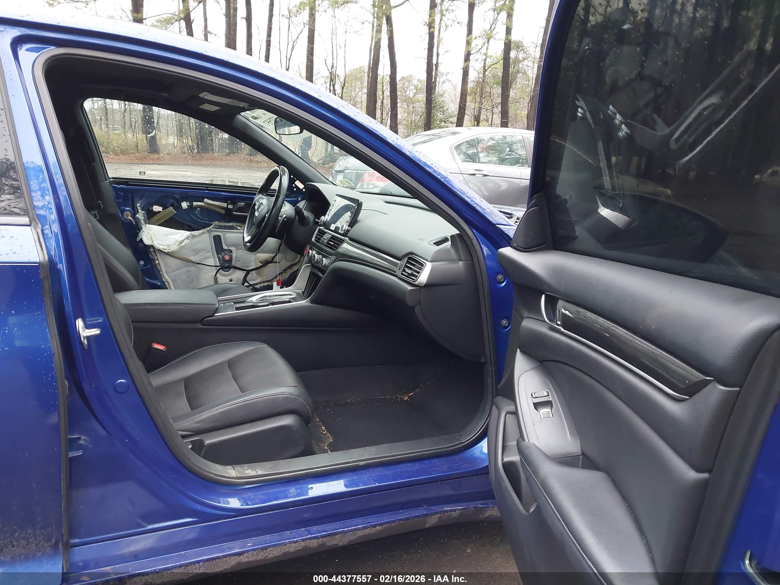 HONDA ACCORD image 5