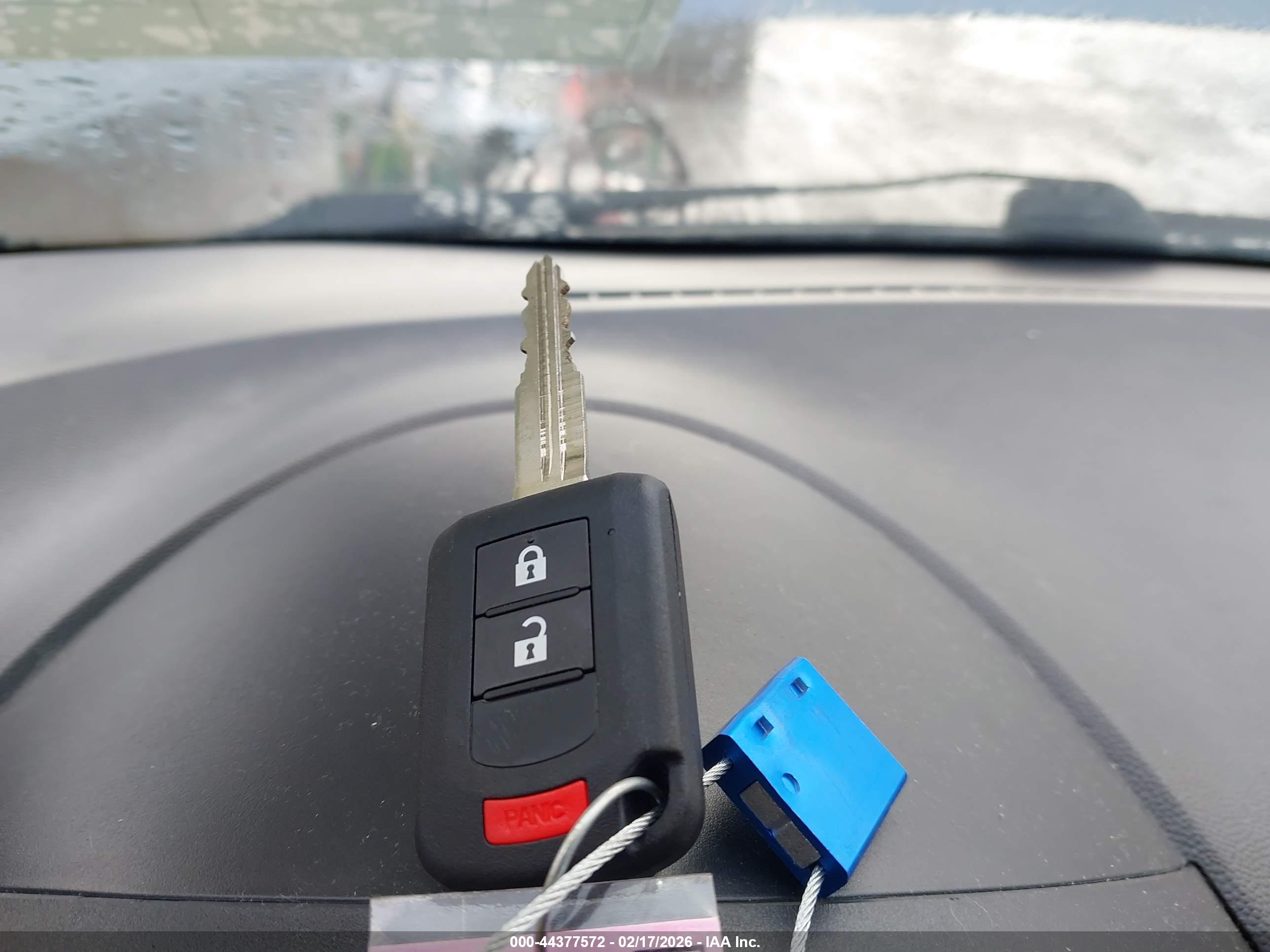 MITSUBISHI MIRAGE image 11