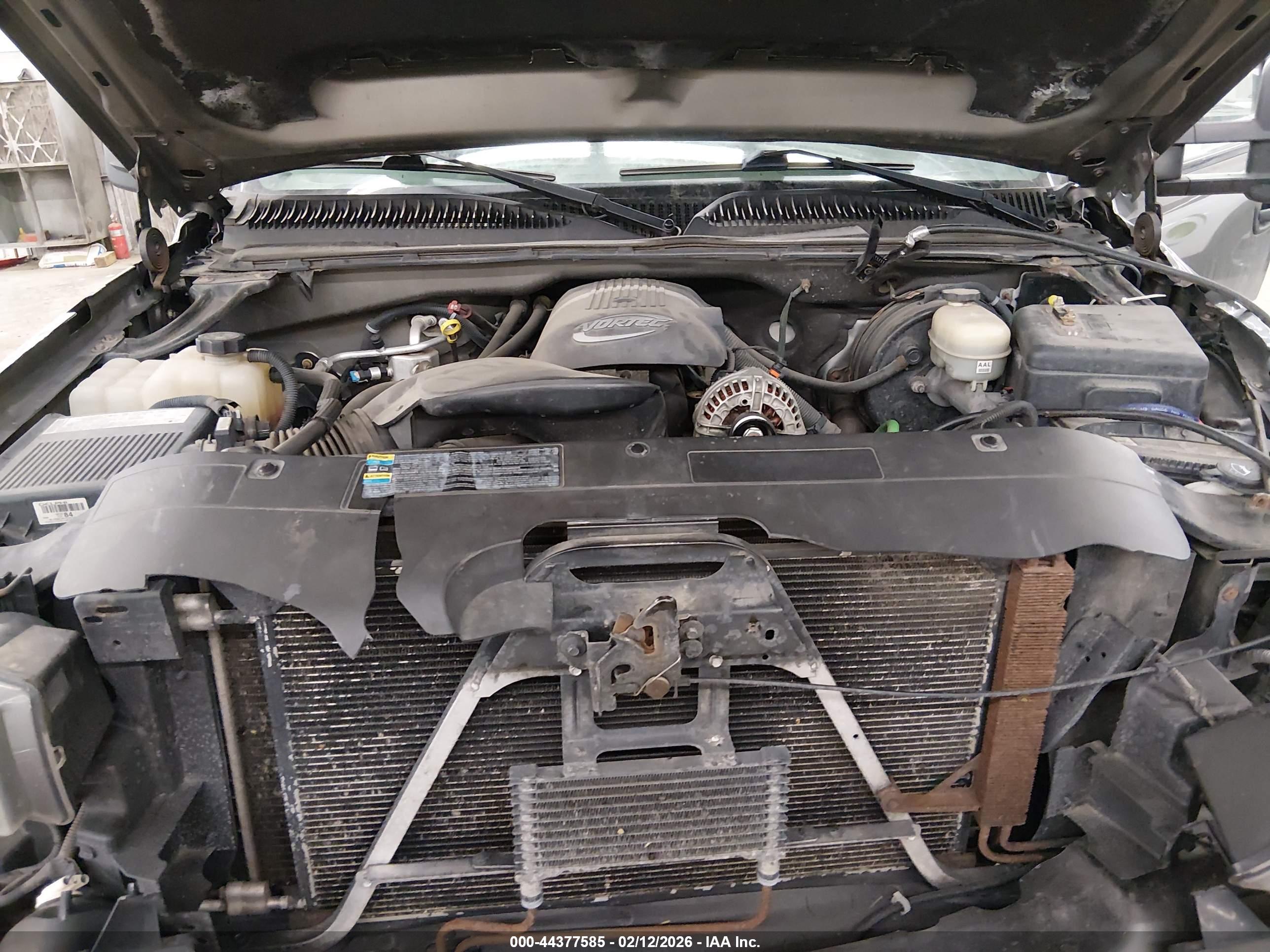 CHEVROLET SILVERADO image 10