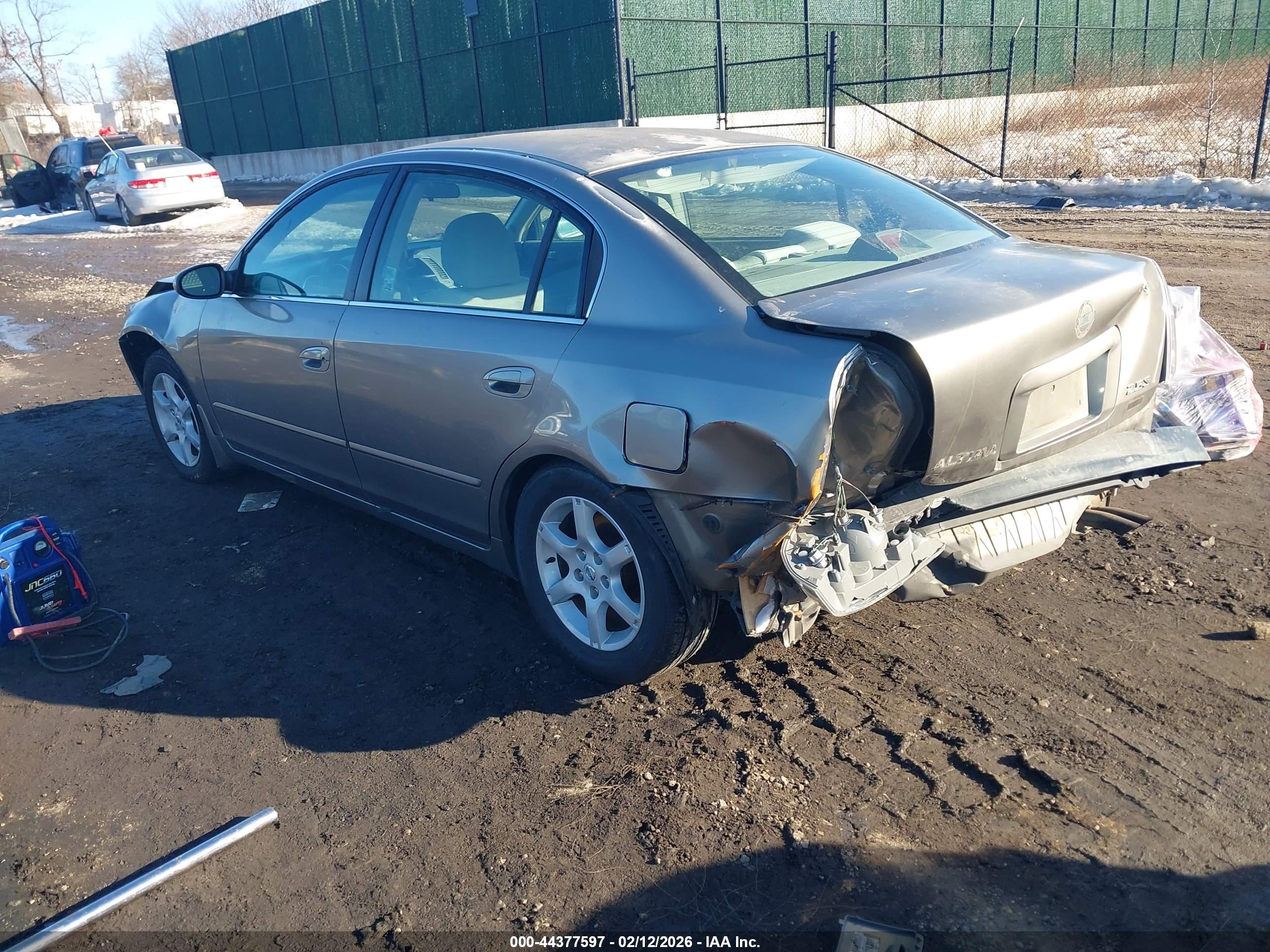 NISSAN ALTIMA image 3