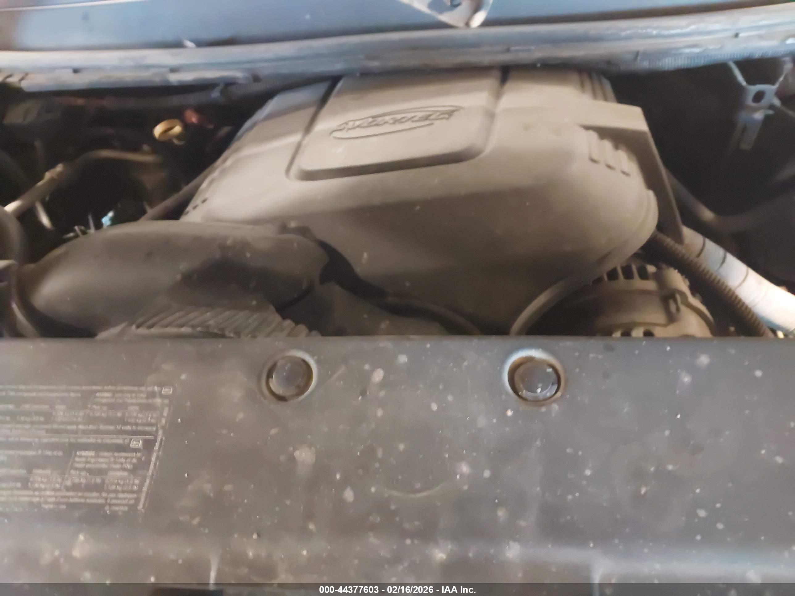 CHEVROLET TAHOE image 10