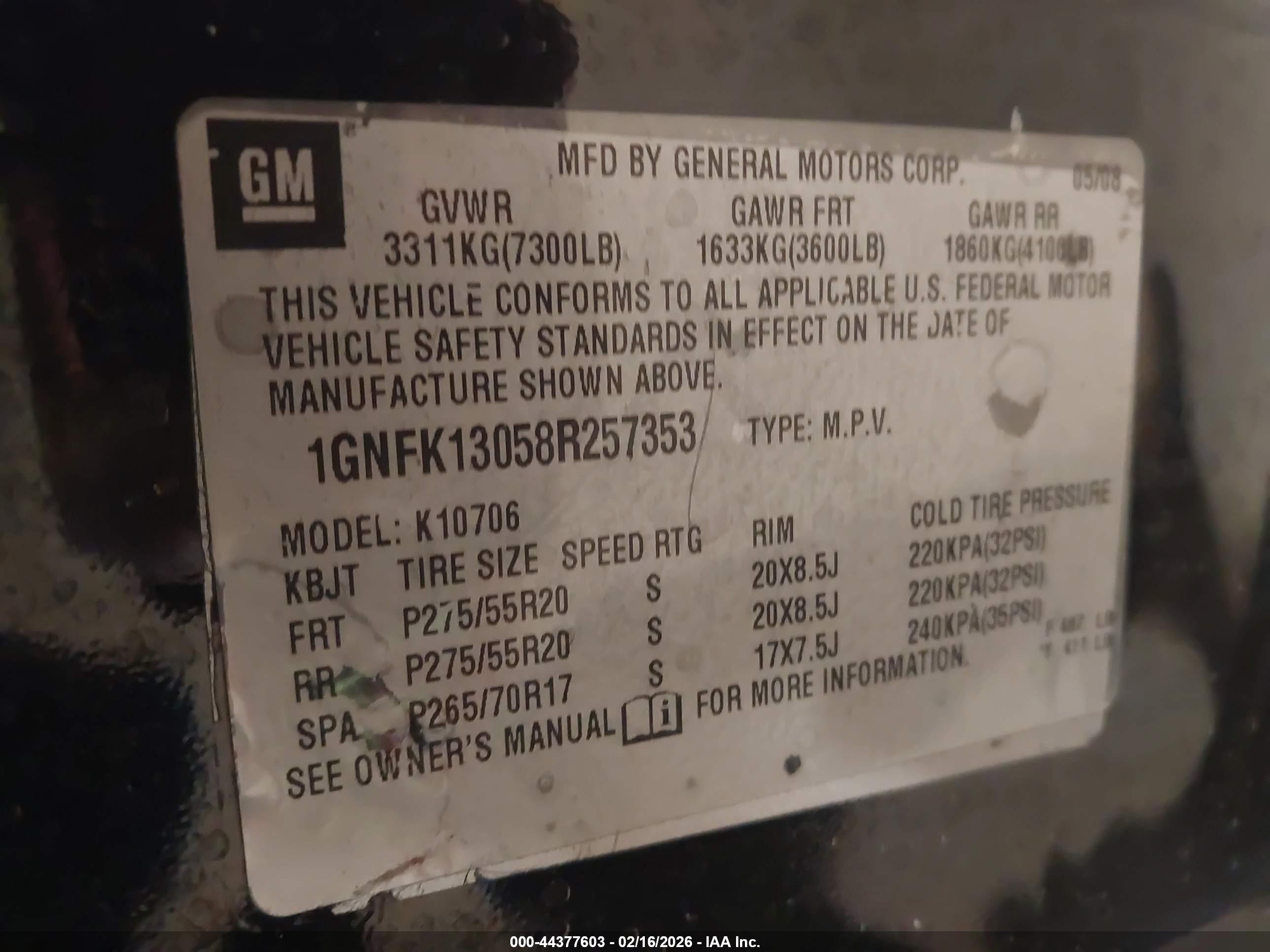 CHEVROLET TAHOE image 9
