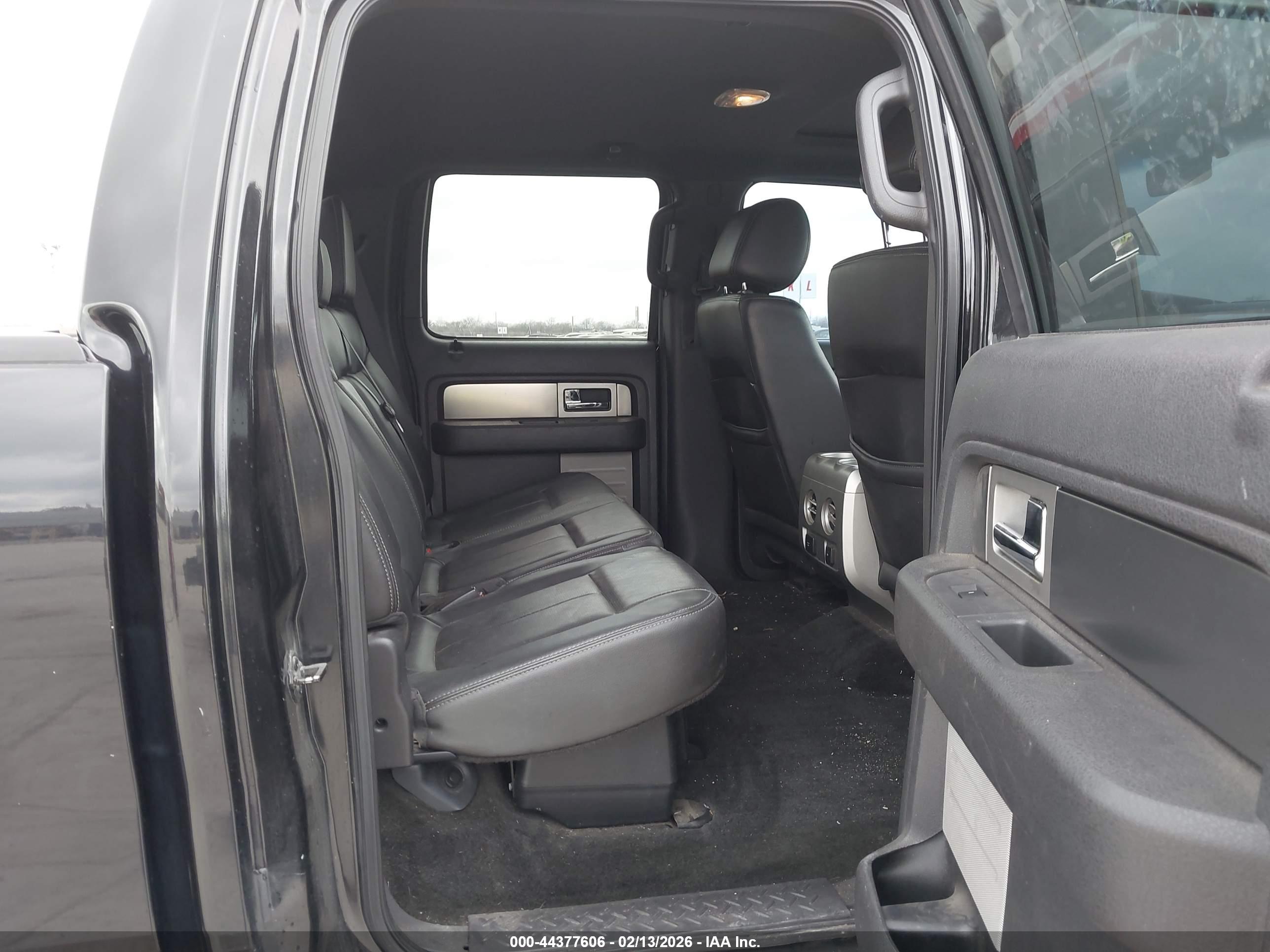 FORD F-150 image 8