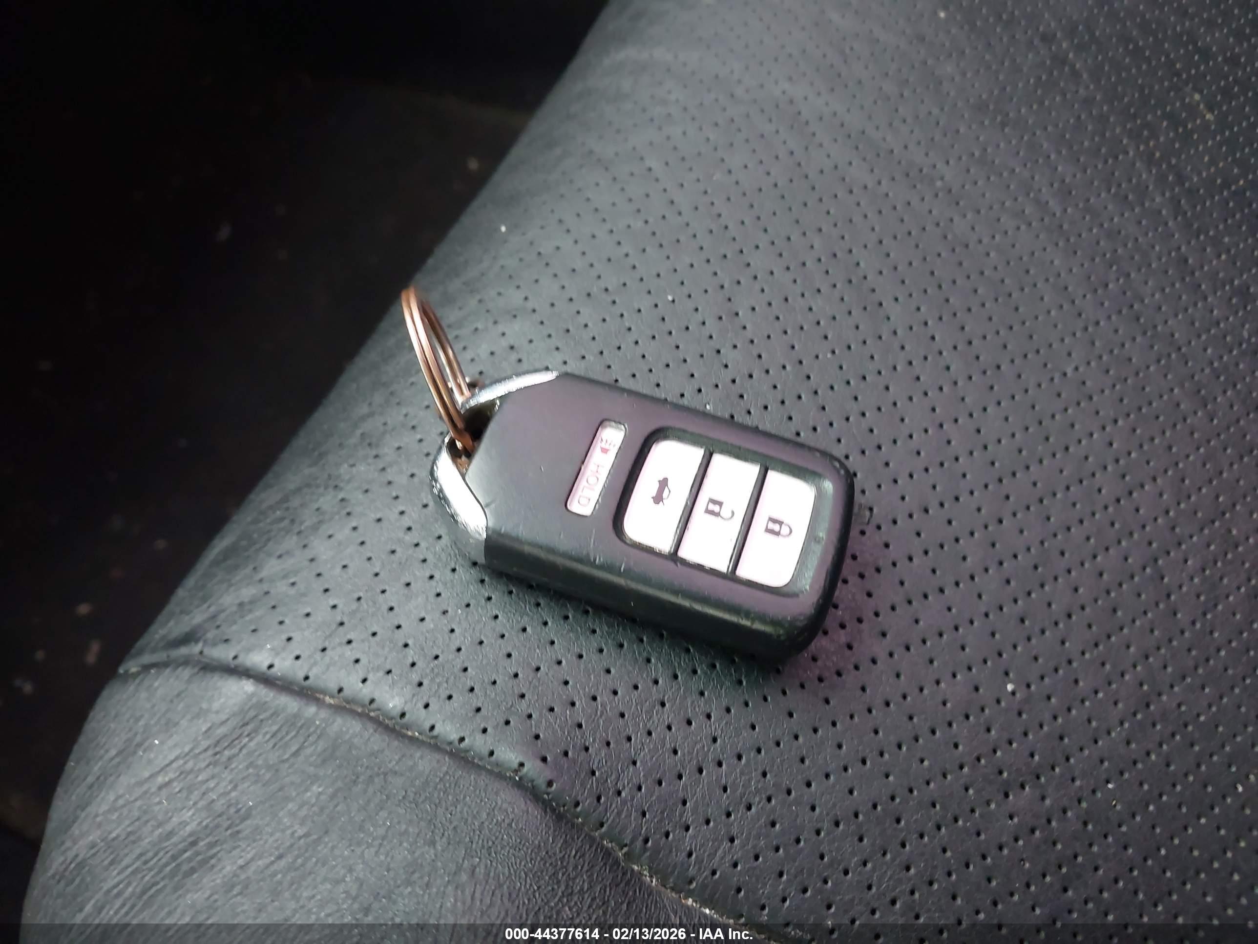 HONDA ACCORD image 11