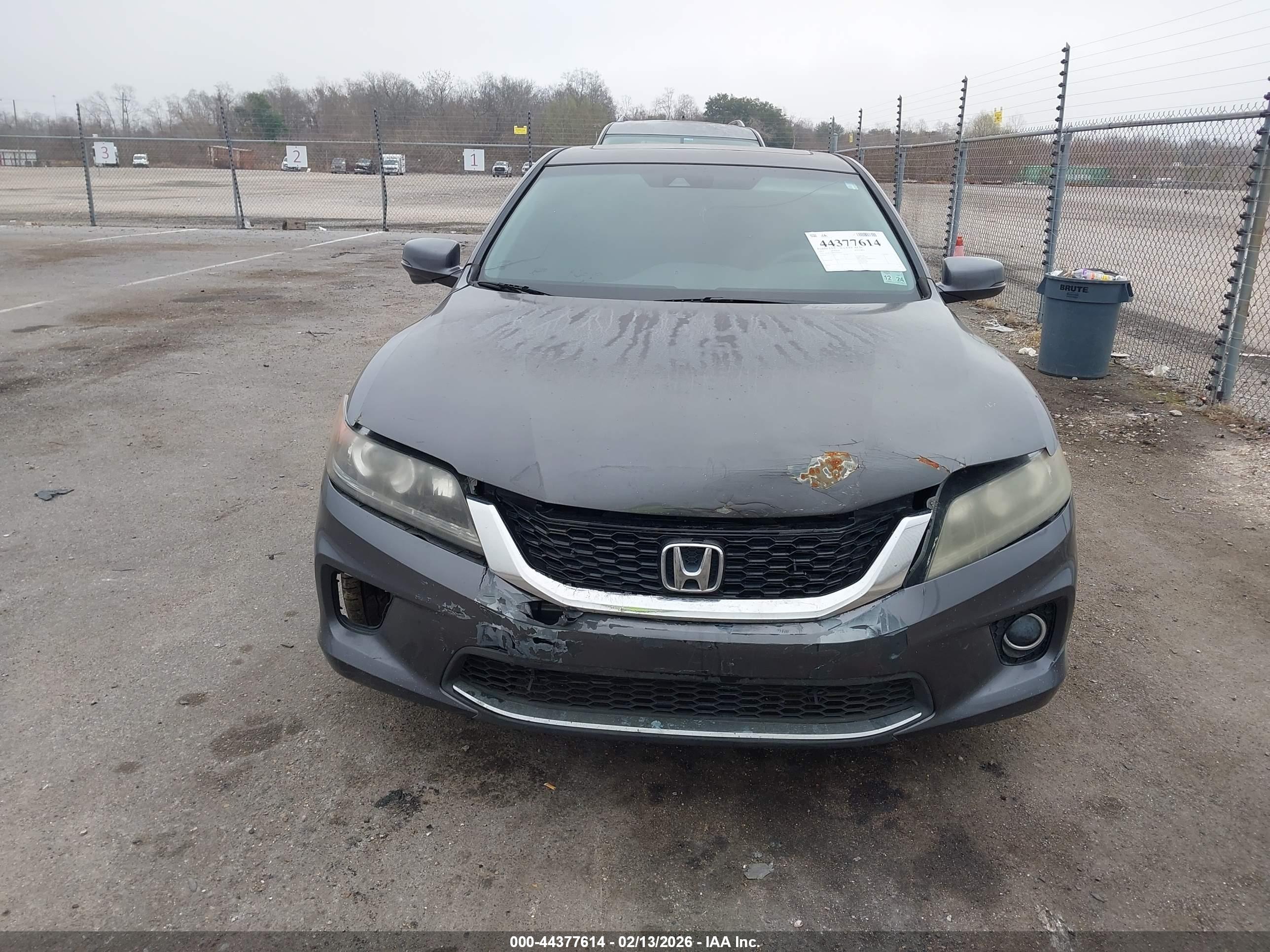 HONDA ACCORD image 6