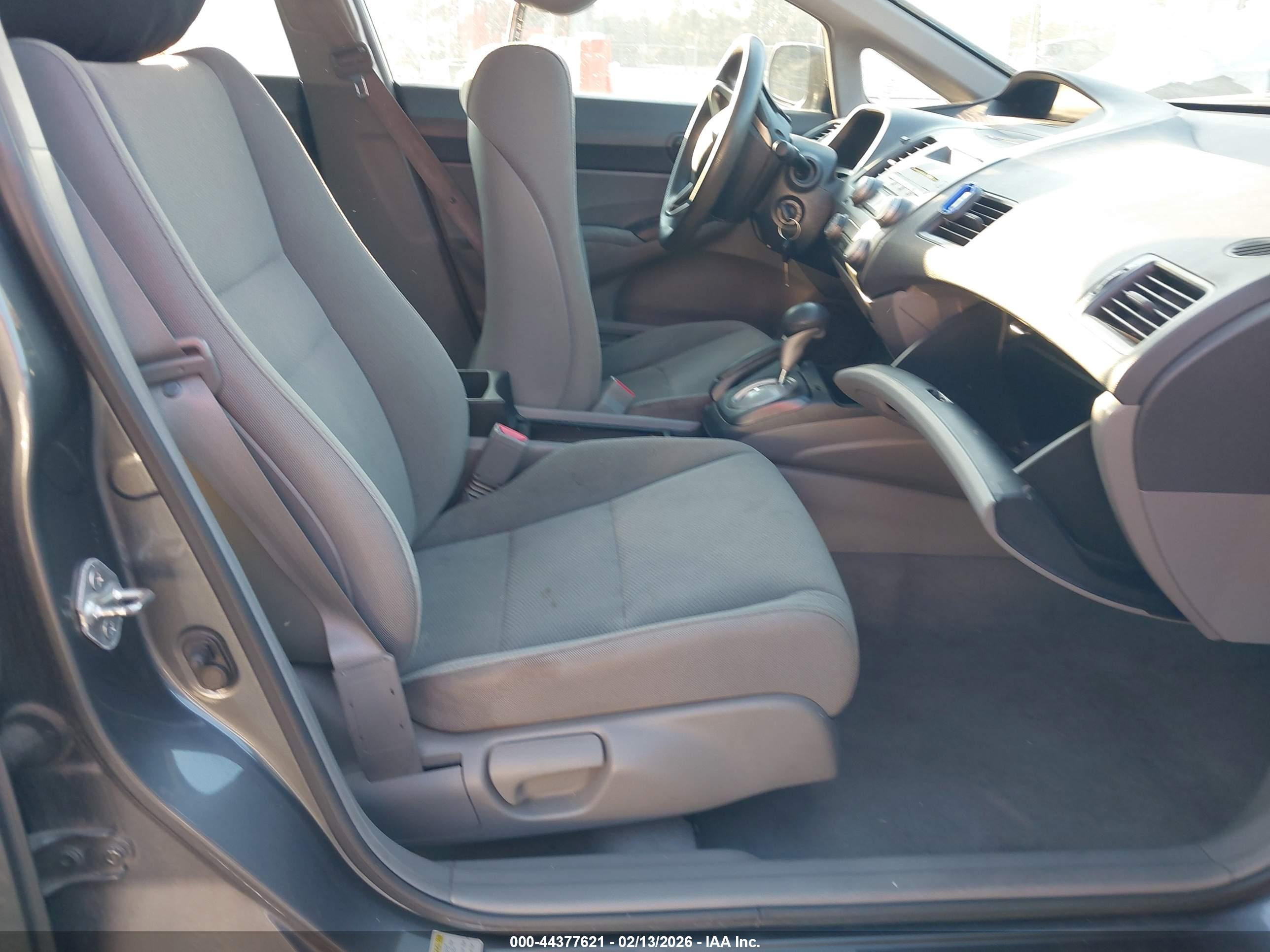 HONDA CIVIC image 5