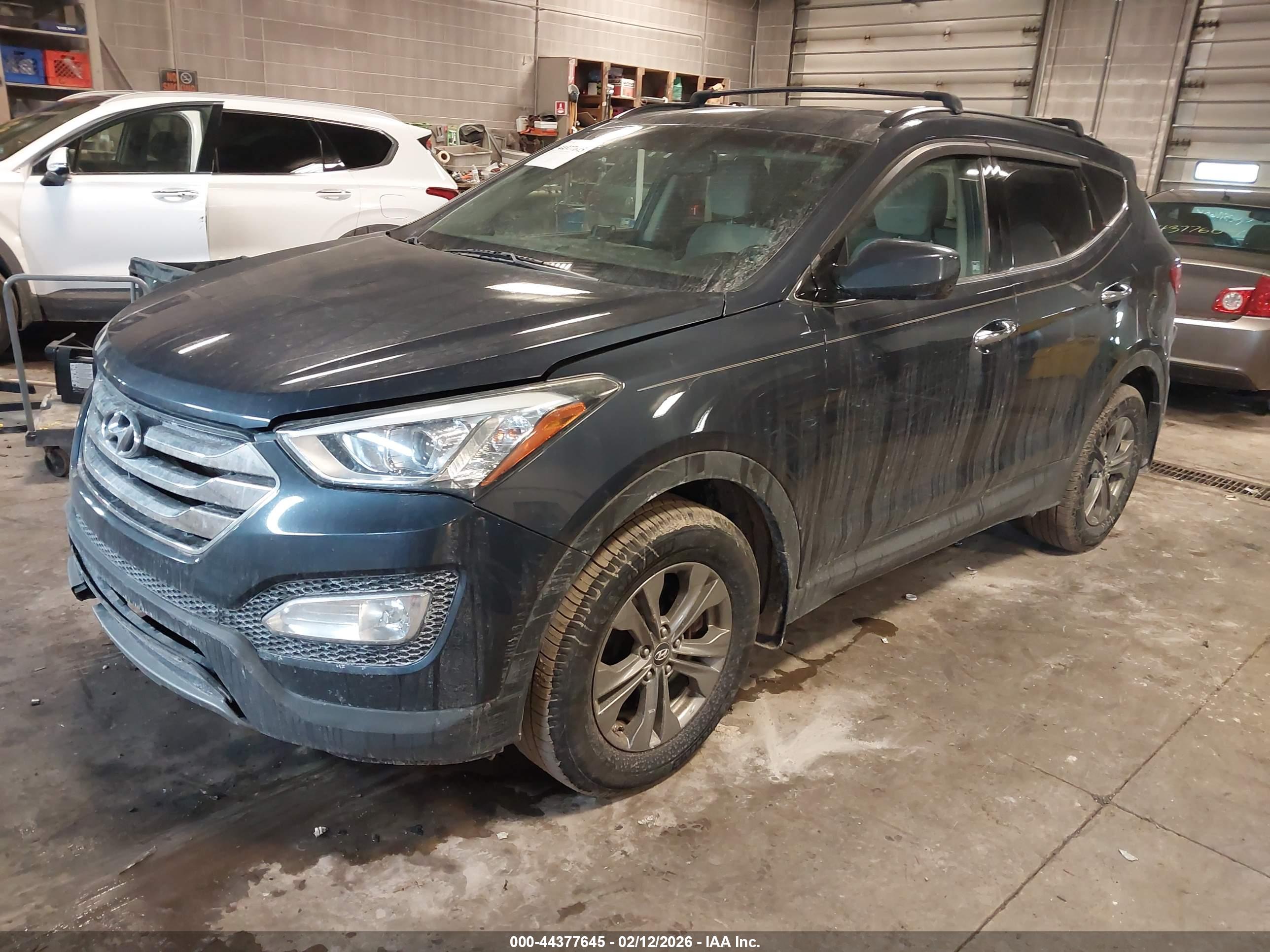HYUNDAI SANTA image 2