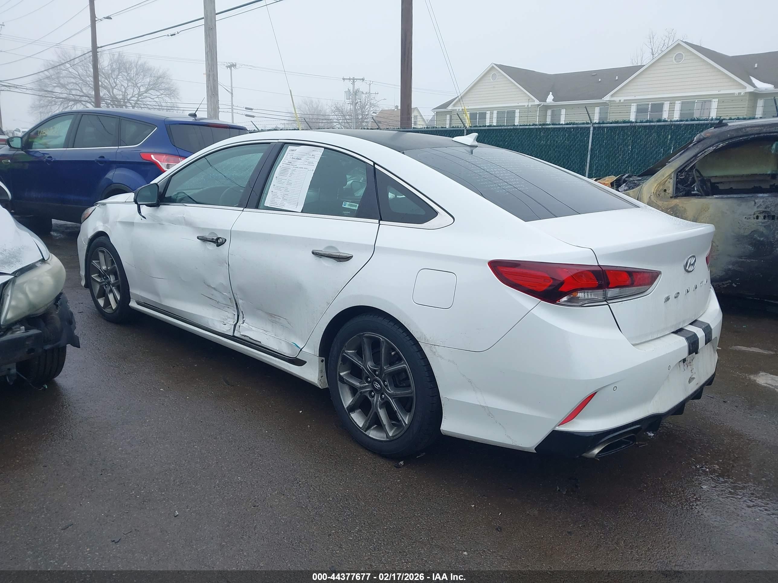 HYUNDAI SONATA image 3
