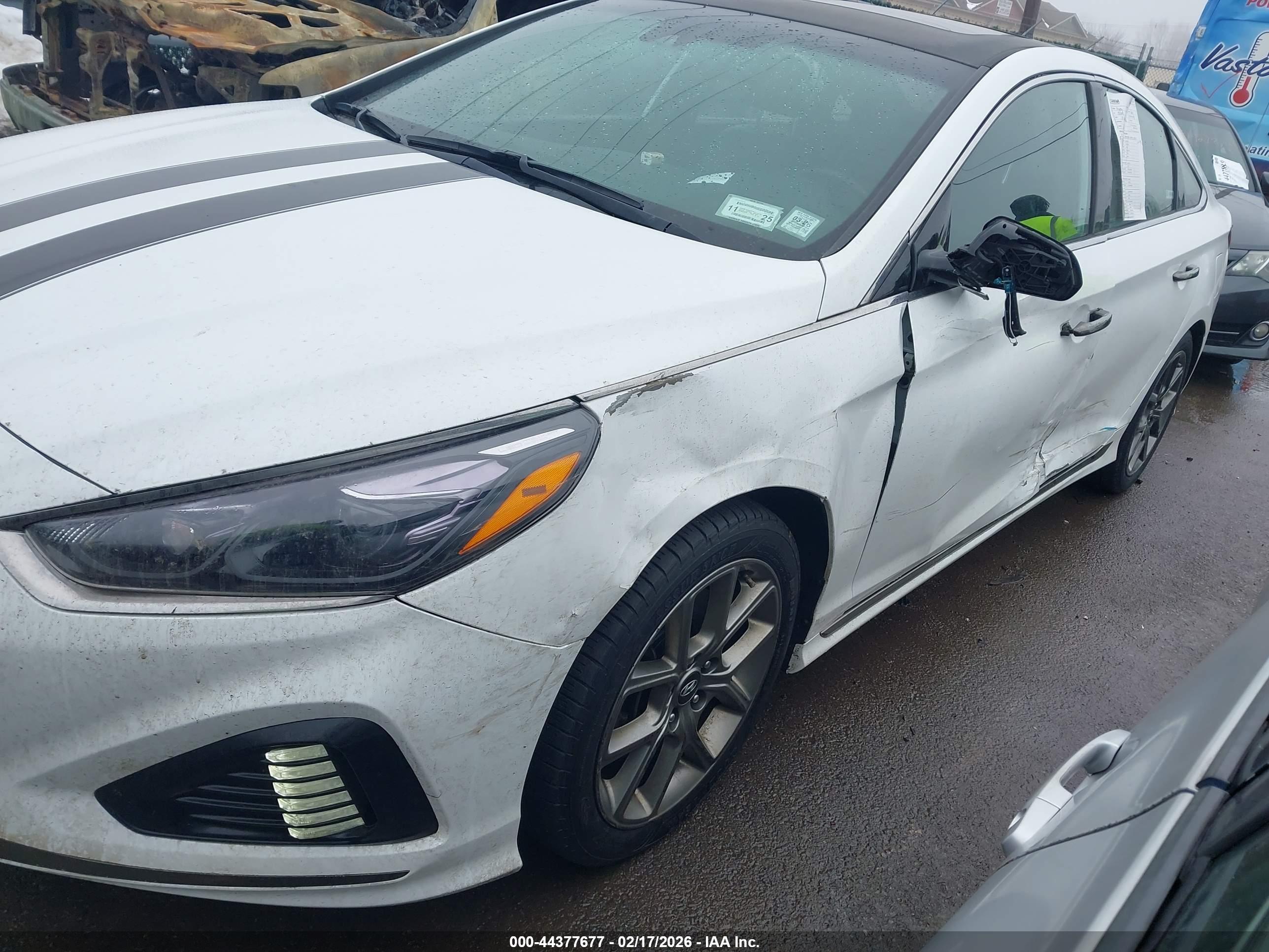 HYUNDAI SONATA image 6